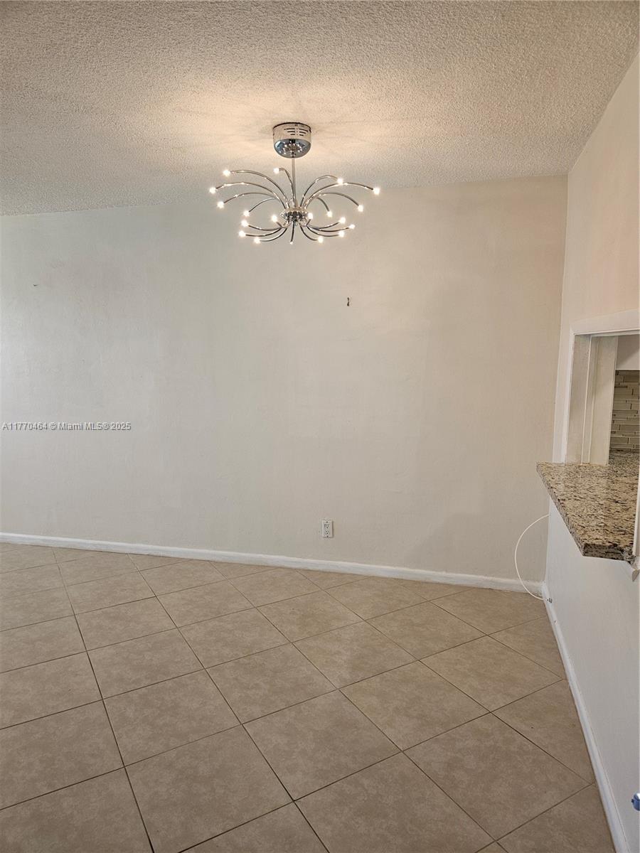 THIRD GULFSTREAM GARDEN - Residential Lease