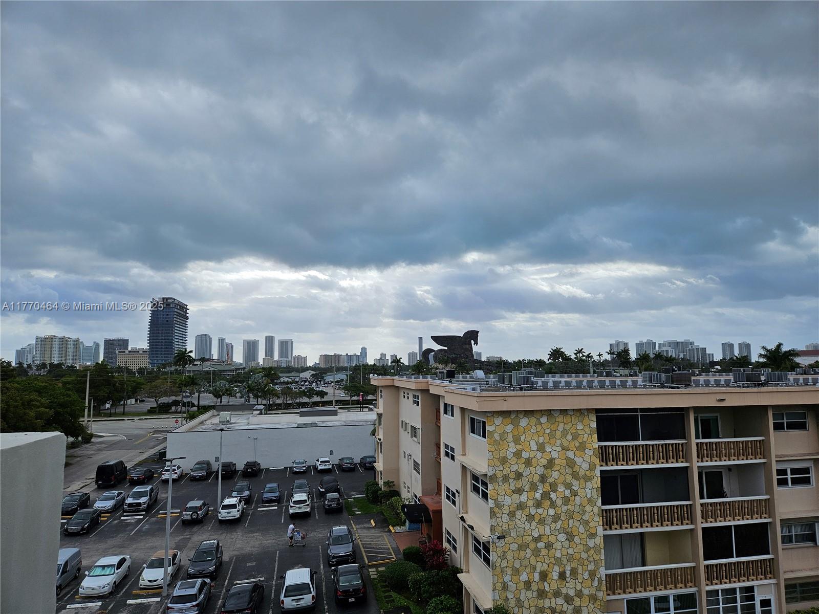 THIRD GULFSTREAM GARDEN - Residential Lease