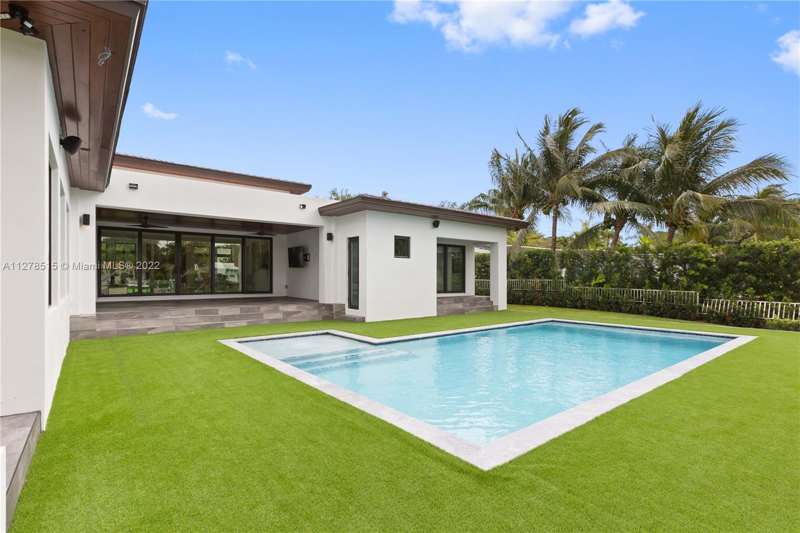 C GABLES RIV SEC 2 REV - Residential