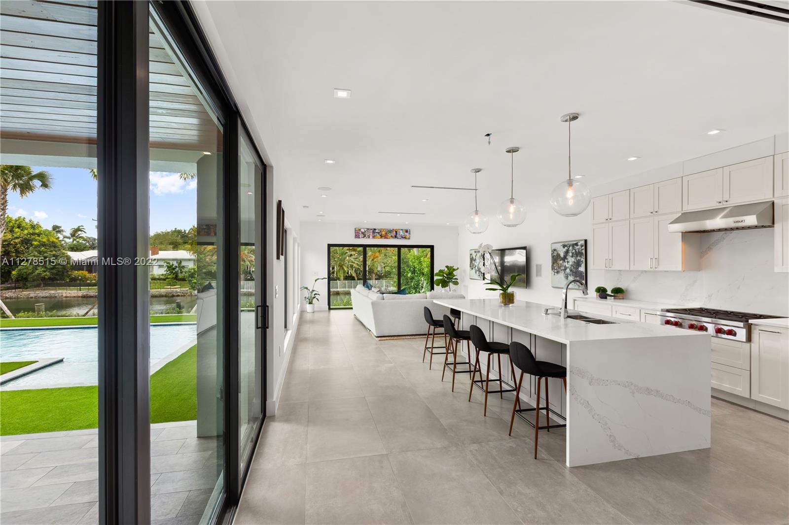 C GABLES RIV SEC 2 REV - Residential