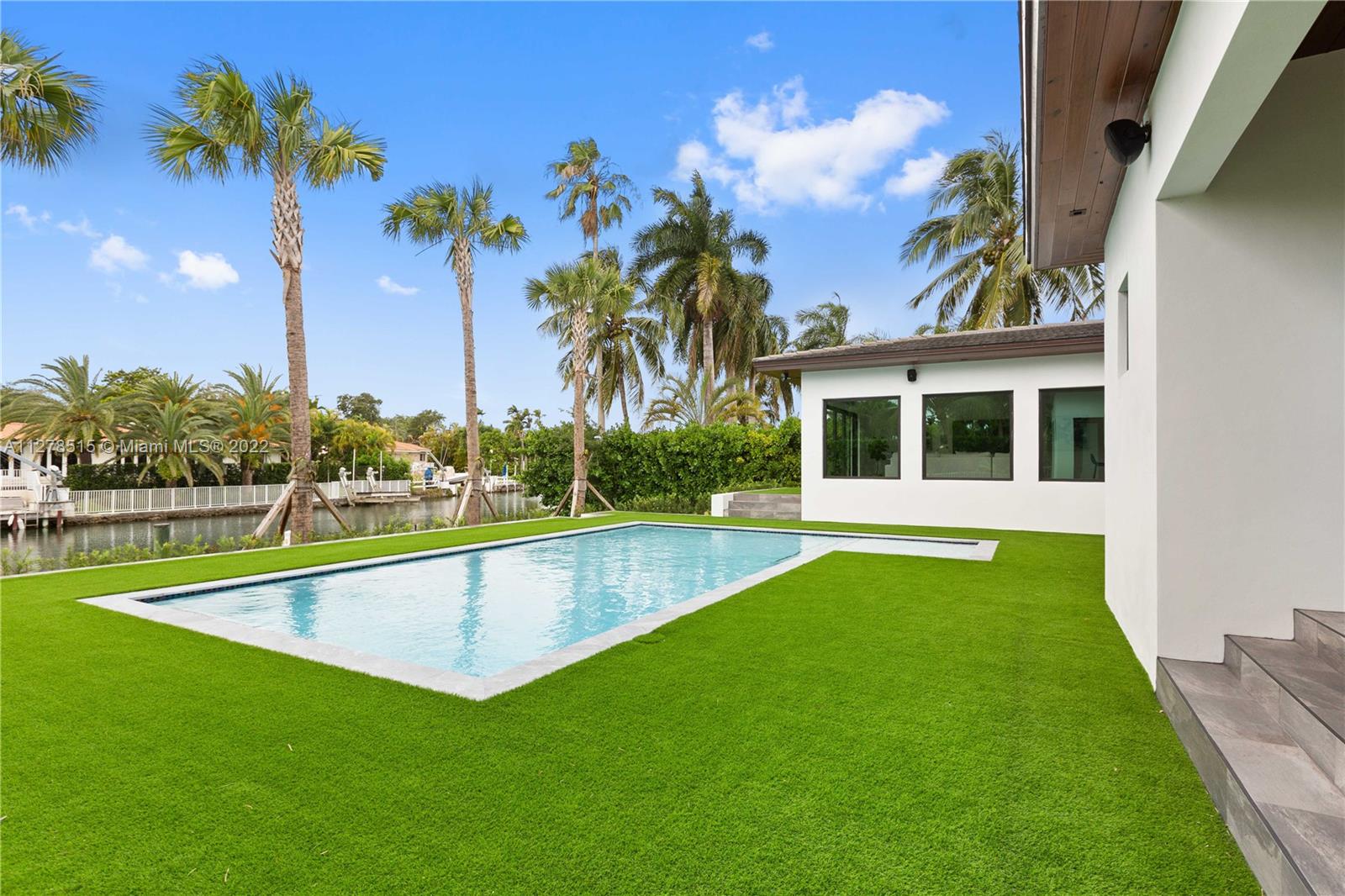 C GABLES RIV SEC 2 REV - Residential