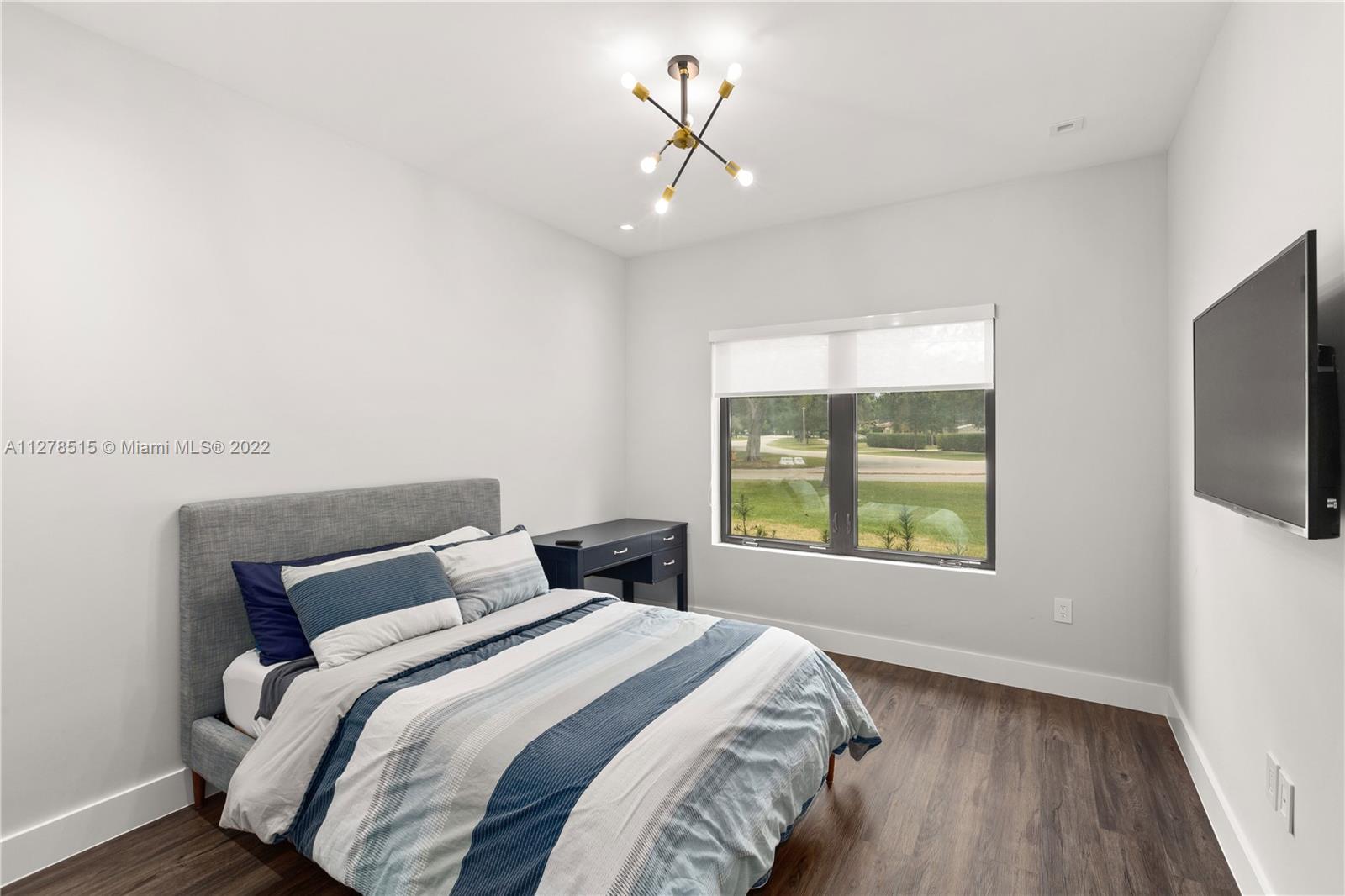 C GABLES RIV SEC 2 REV - Residential