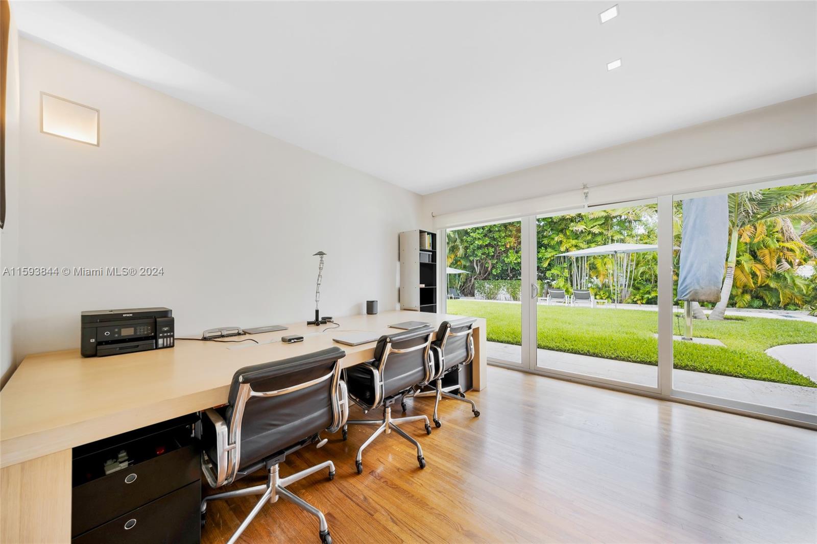 MIAMI SHORES SEC 4 AMD PL - Residential