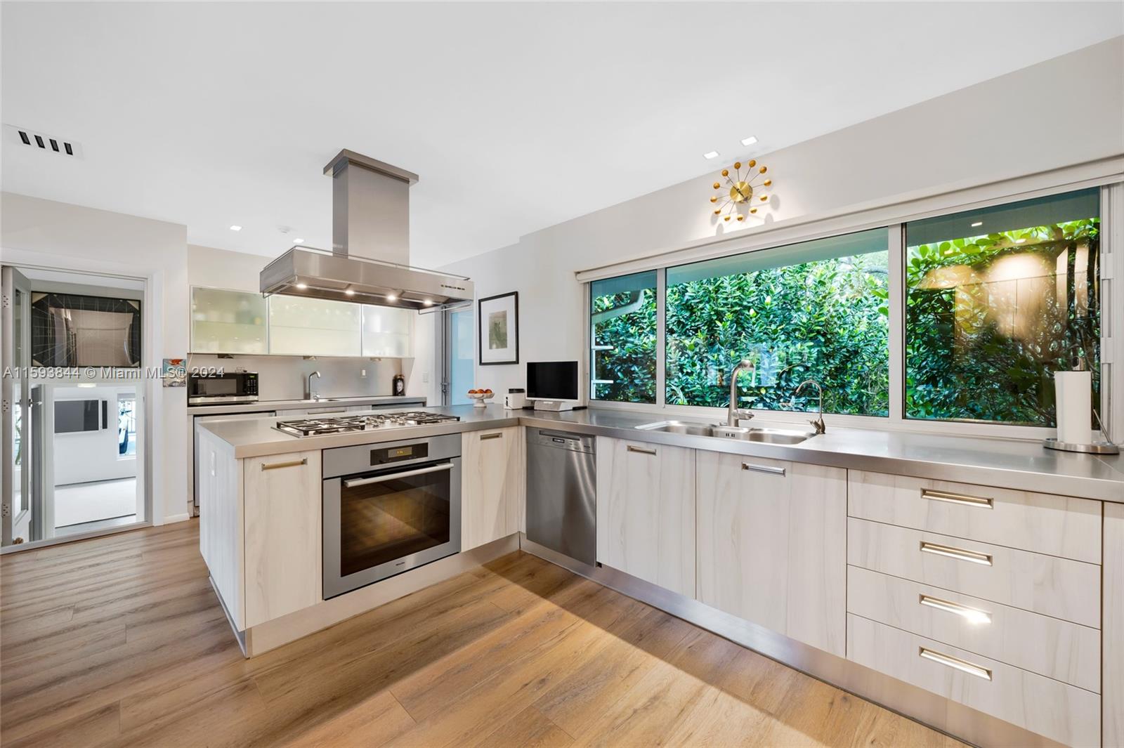 MIAMI SHORES SEC 4 AMD PL - Residential