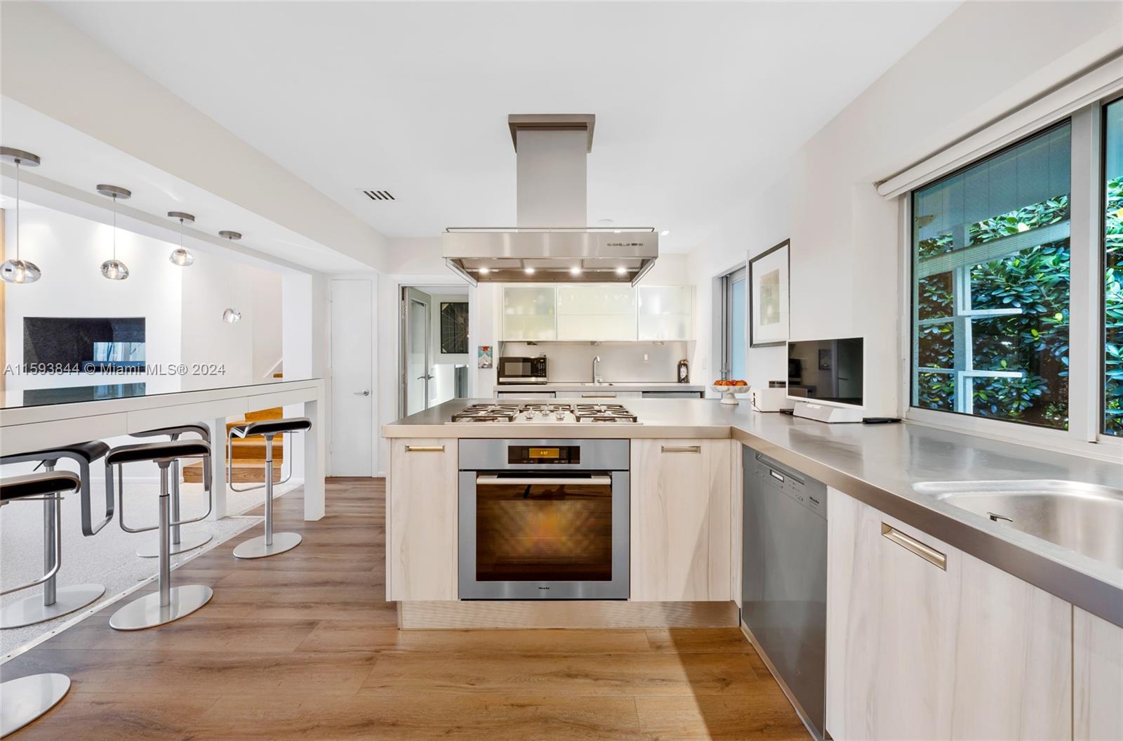 MIAMI SHORES SEC 4 AMD PL - Residential