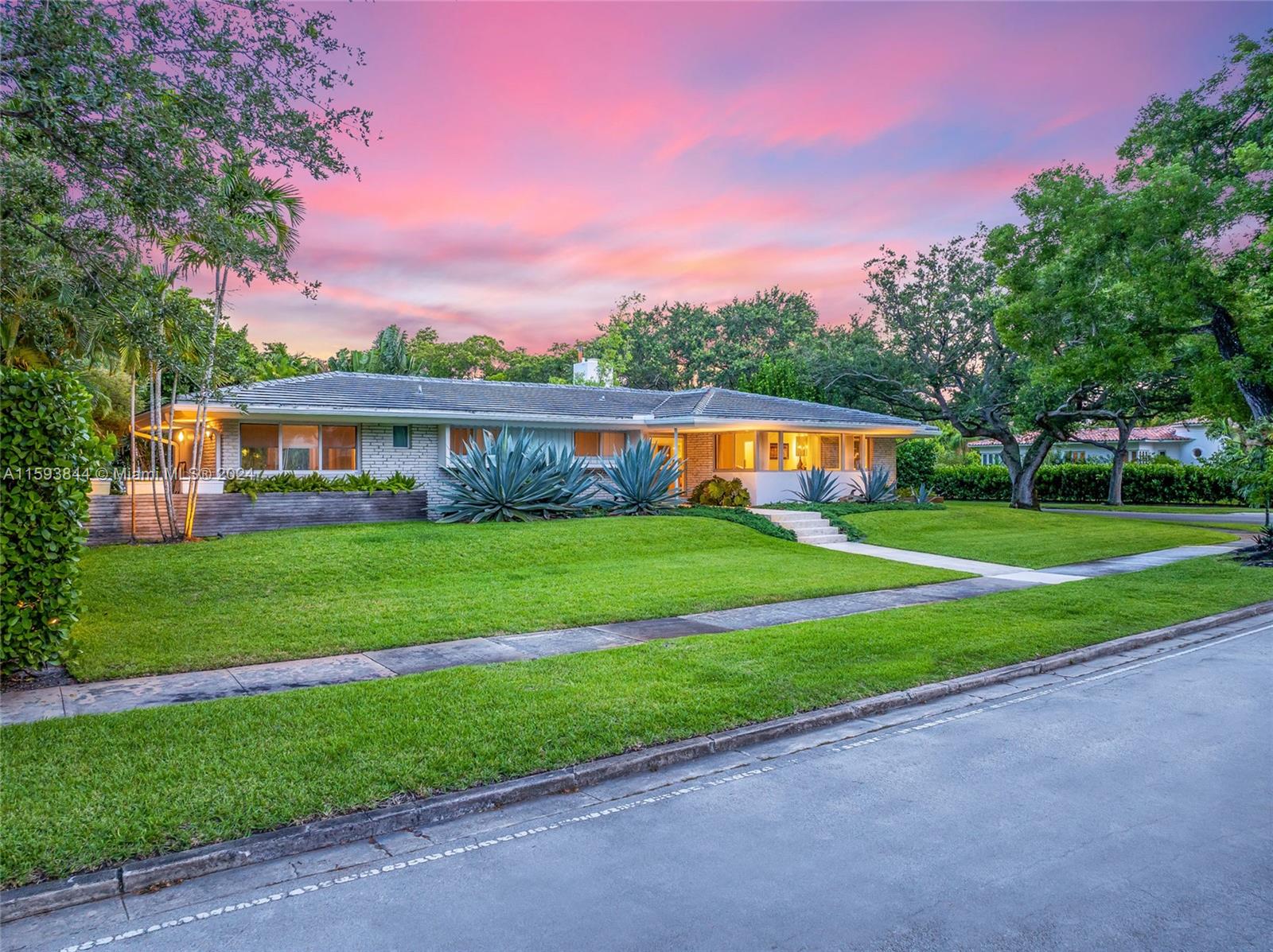 MIAMI SHORES SEC 4 AMD PL - Residential