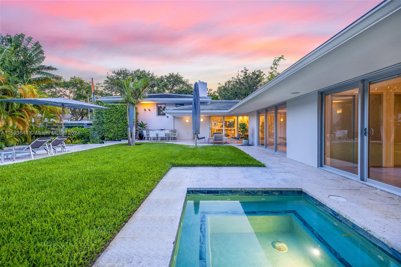 MIAMI SHORES SEC 4 AMD PL - Residential