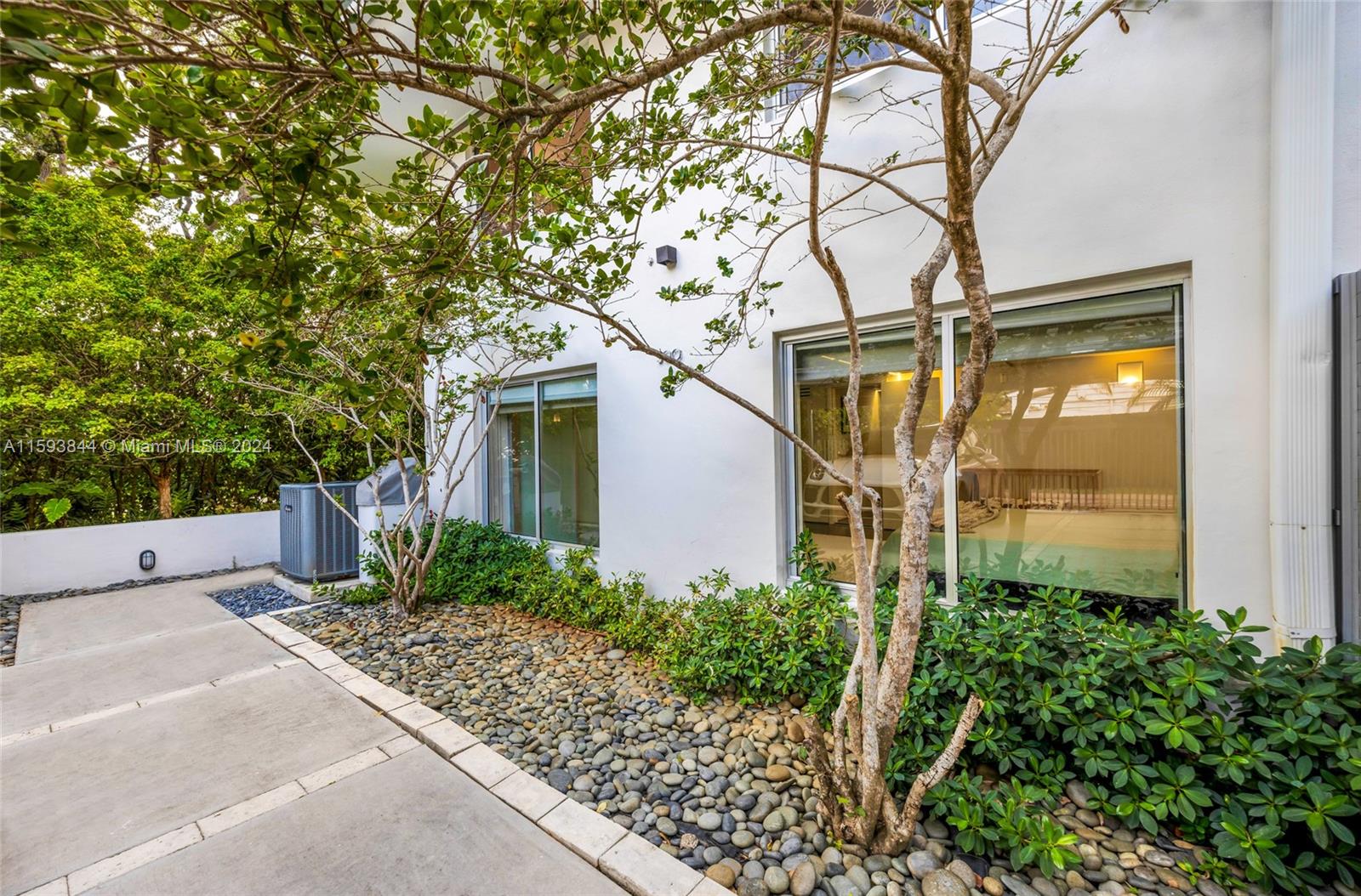 MIAMI SHORES SEC 4 AMD PL - Residential