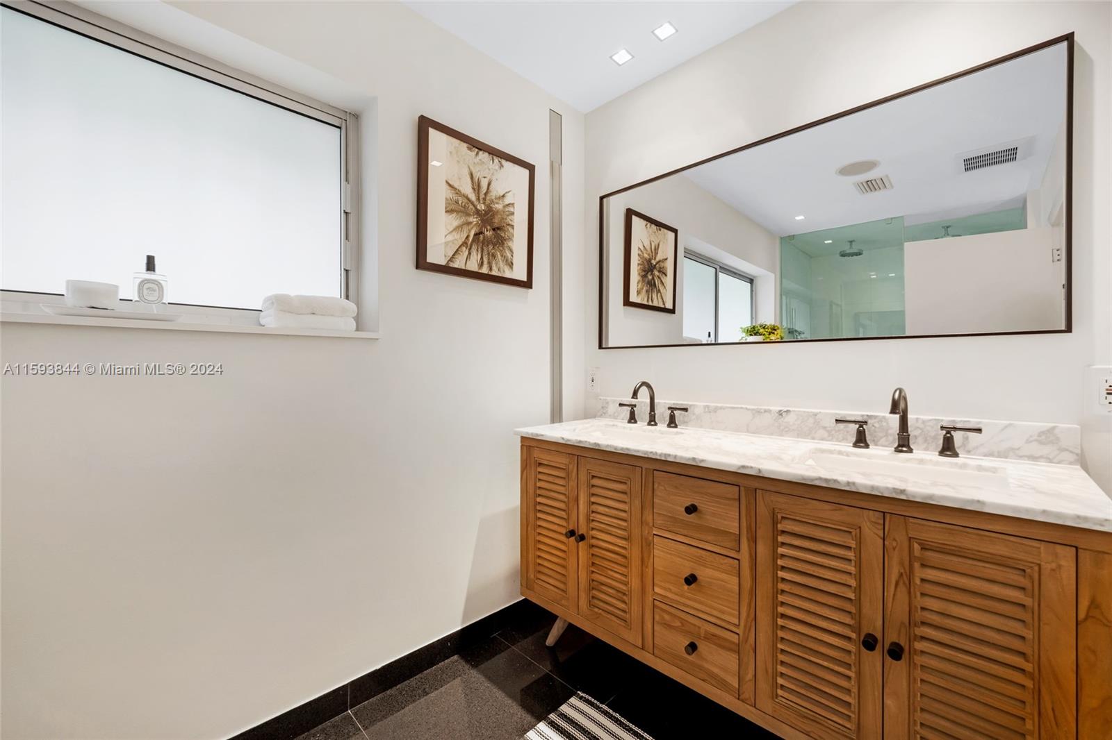 MIAMI SHORES SEC 4 AMD PL - Residential