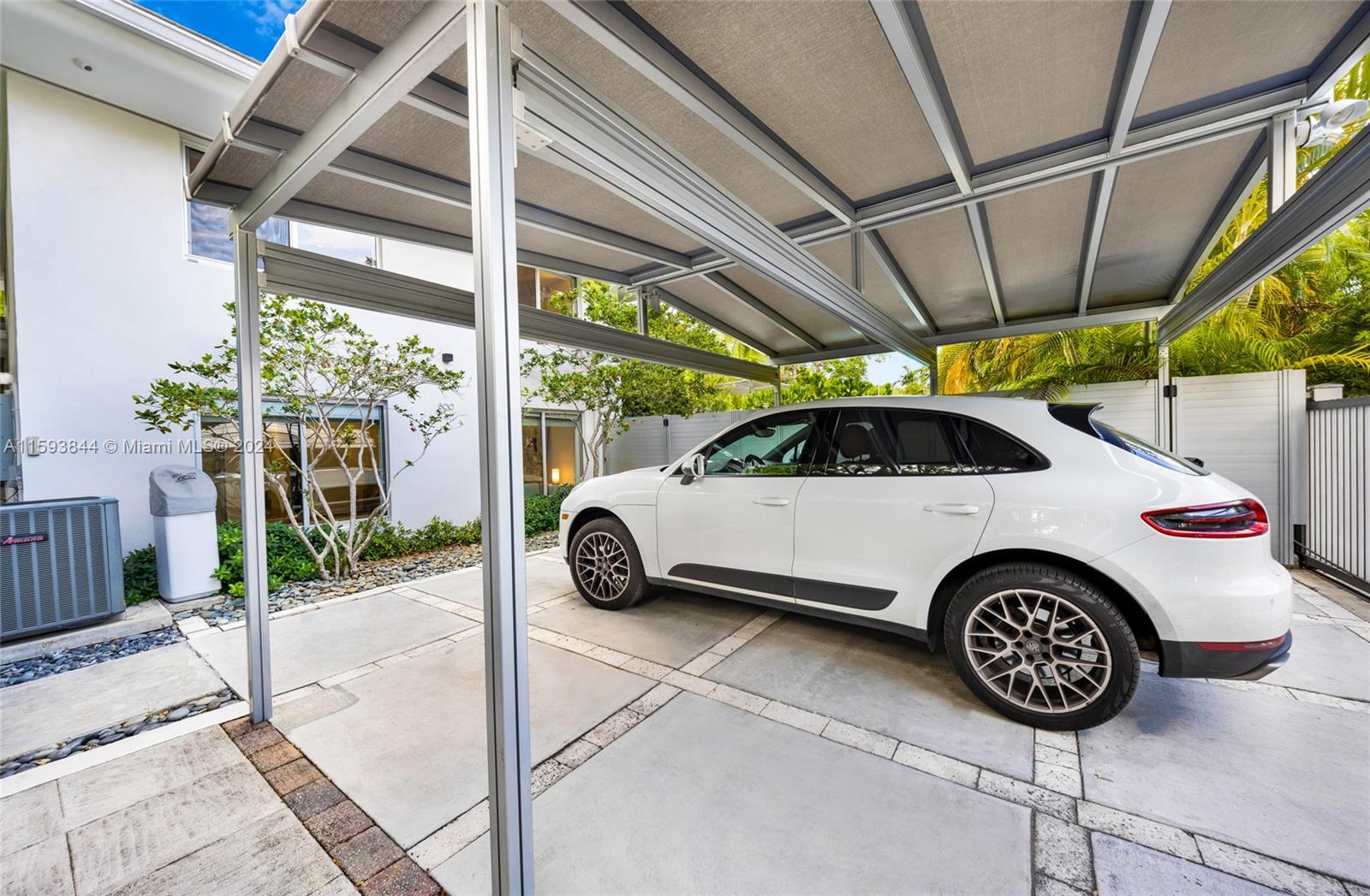 MIAMI SHORES SEC 4 AMD PL - Residential