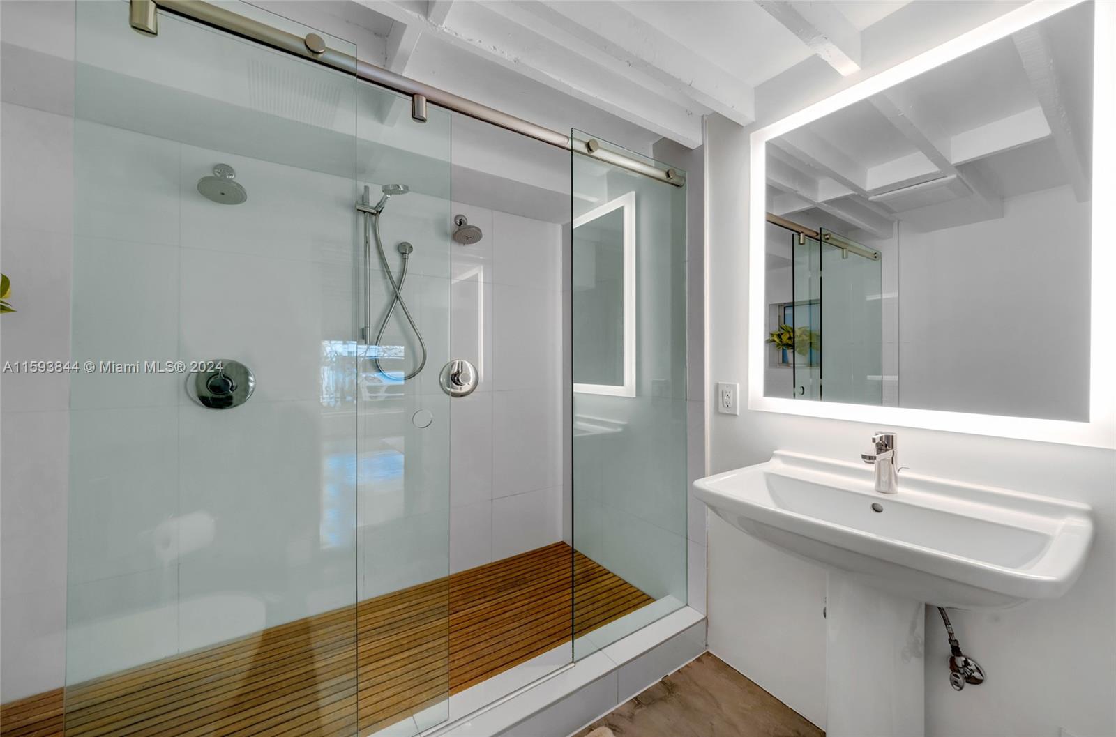 MIAMI SHORES SEC 4 AMD PL - Residential