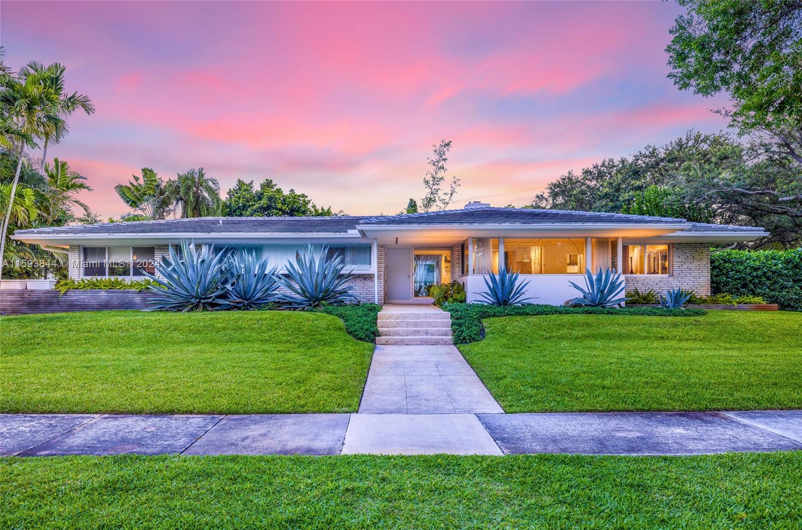 MIAMI SHORES SEC 4 AMD PL - Residential