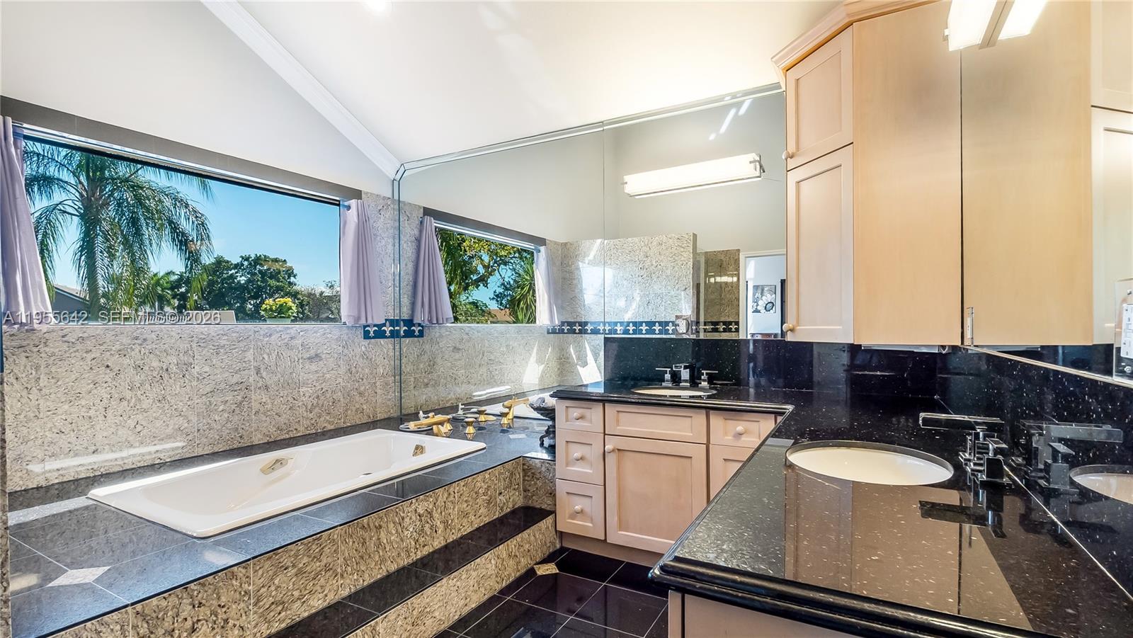 JACARANDA AREA 983 - Residential