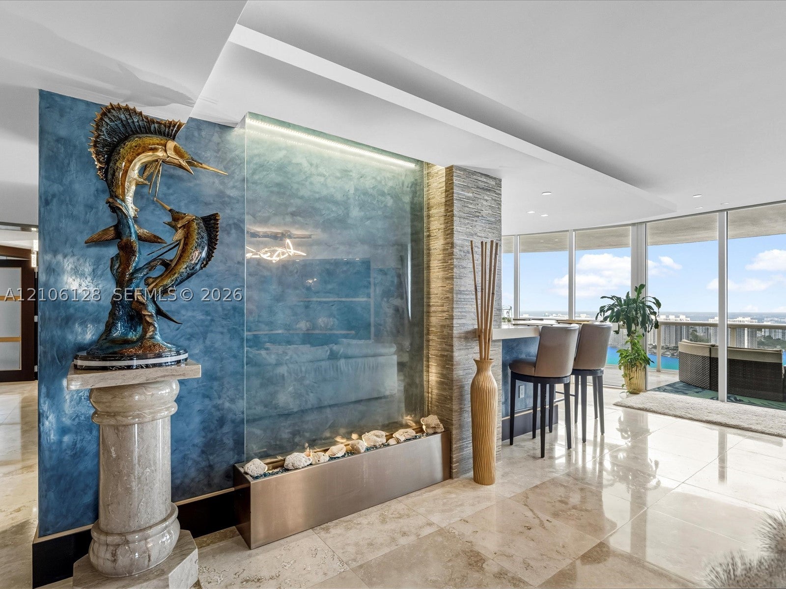 Properties 2 18201 Collins Ave 5101