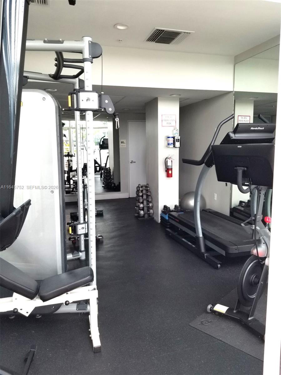 REGATTA AT INDIAN CREEK C - Residential