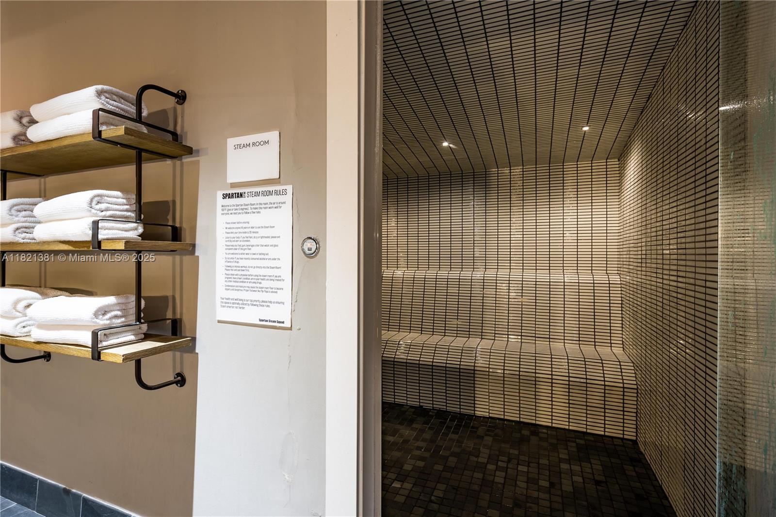 RONEY PALACE CONDO - Residential