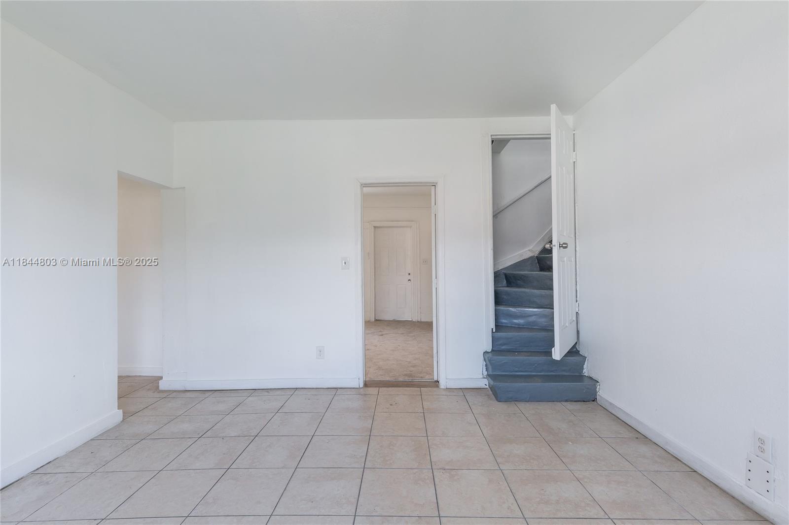 768 NW 35th St