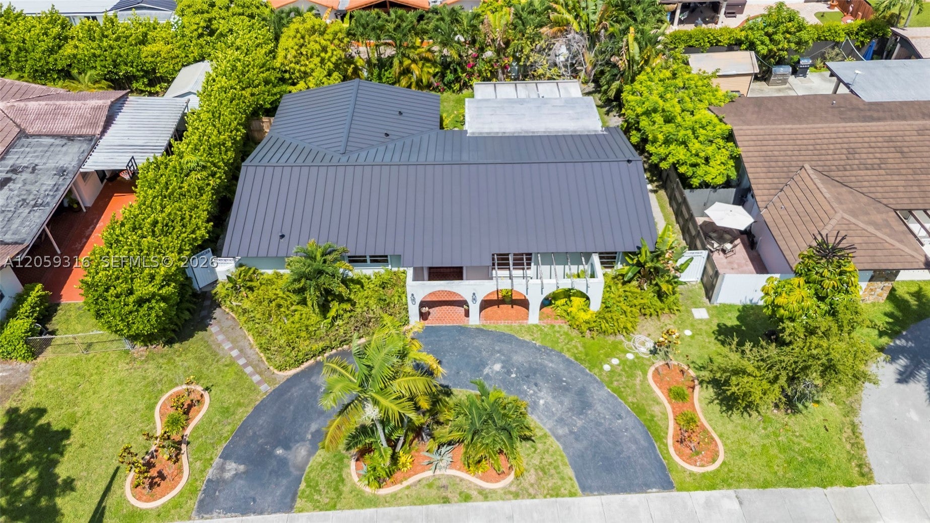 232 SW 102nd Ave - Image 1