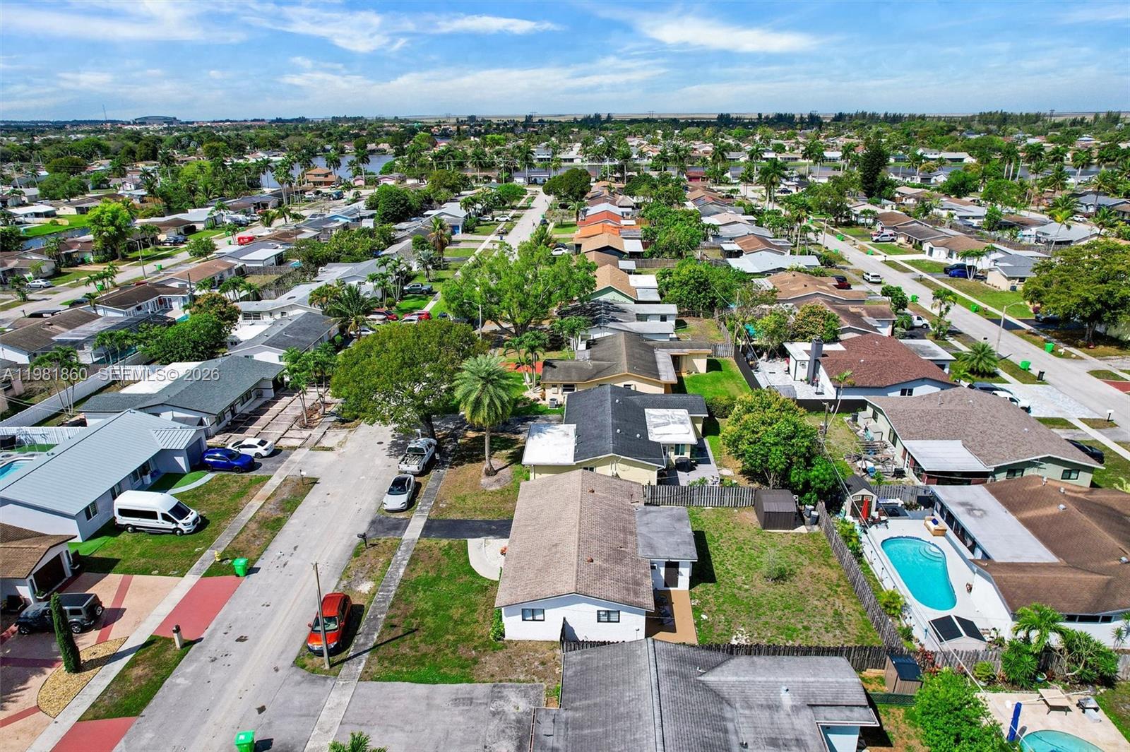 SUNRISE GOLF VLG SEC 24 - Residential