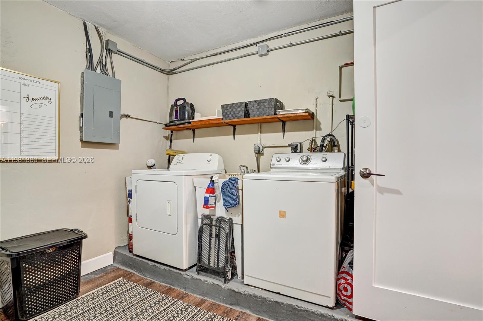 SUNRISE GOLF VLG SEC 24 - Residential