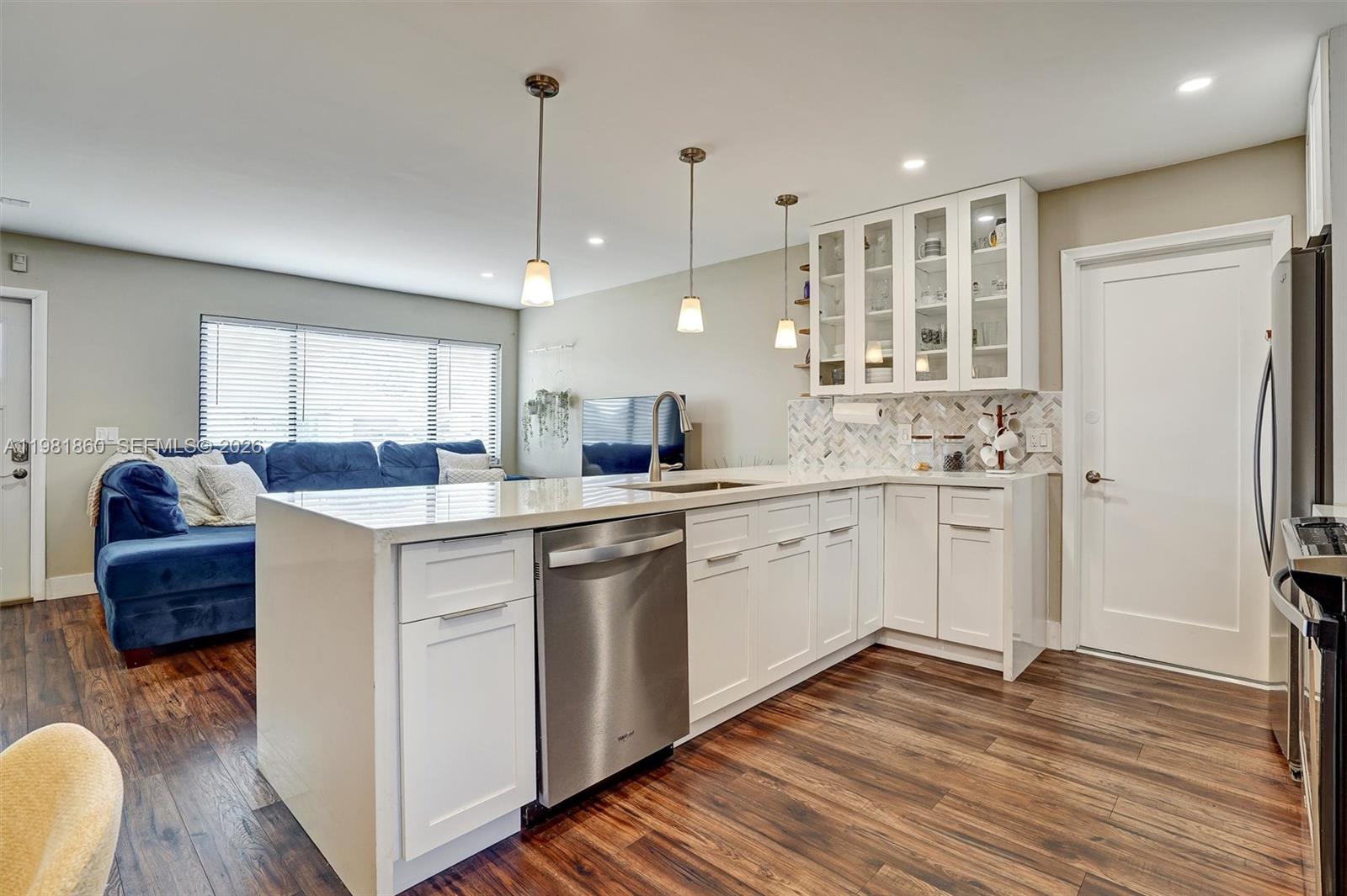 SUNRISE GOLF VLG SEC 24 - Residential