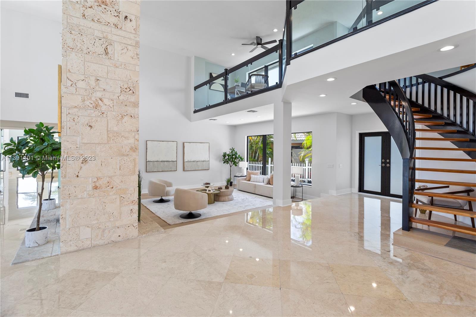 CORAL KEY VILLAS SEC 9 - Residential