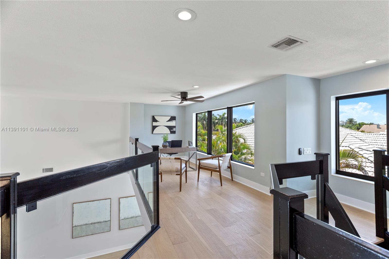 CORAL KEY VILLAS SEC 9 - Residential