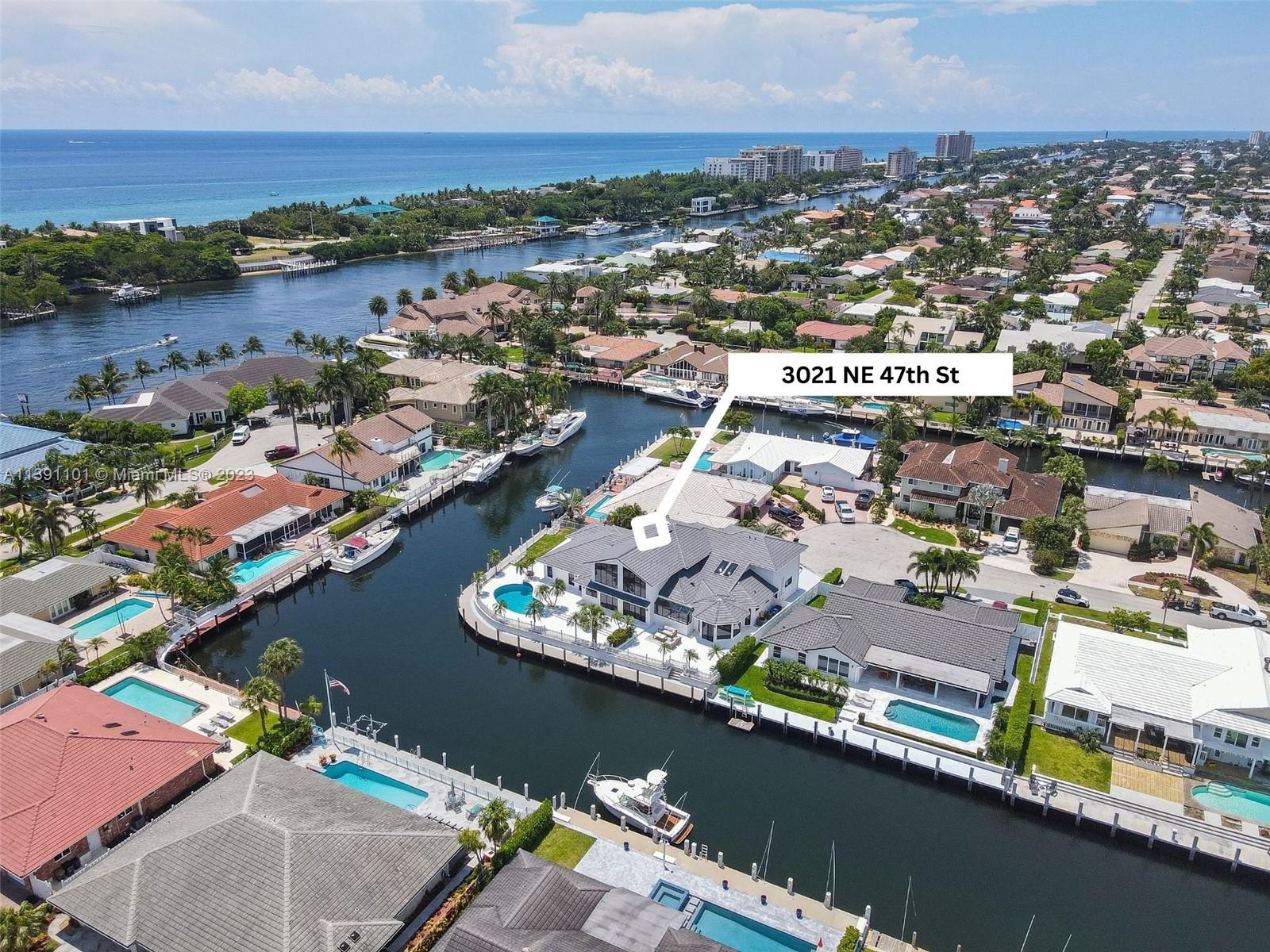 CORAL KEY VILLAS SEC 9 - Residential