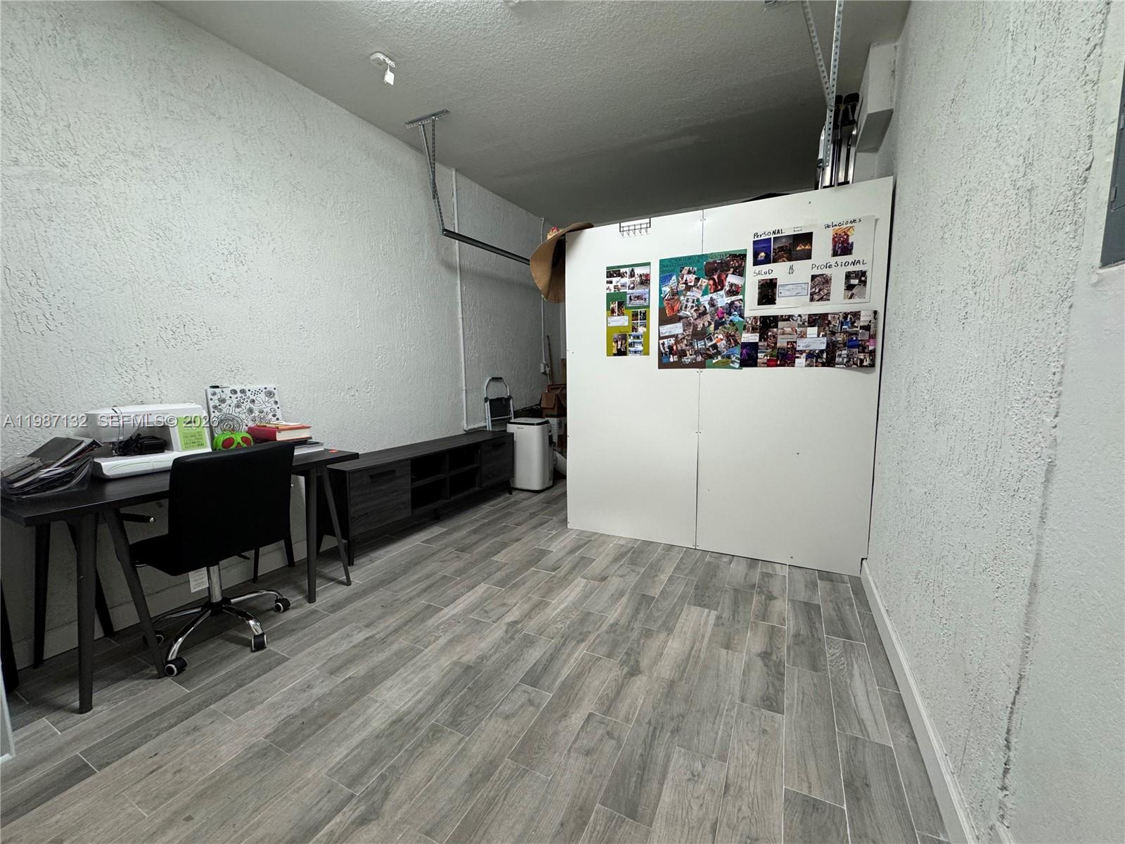 GOLF ESTS 1ST ADDN - Residential