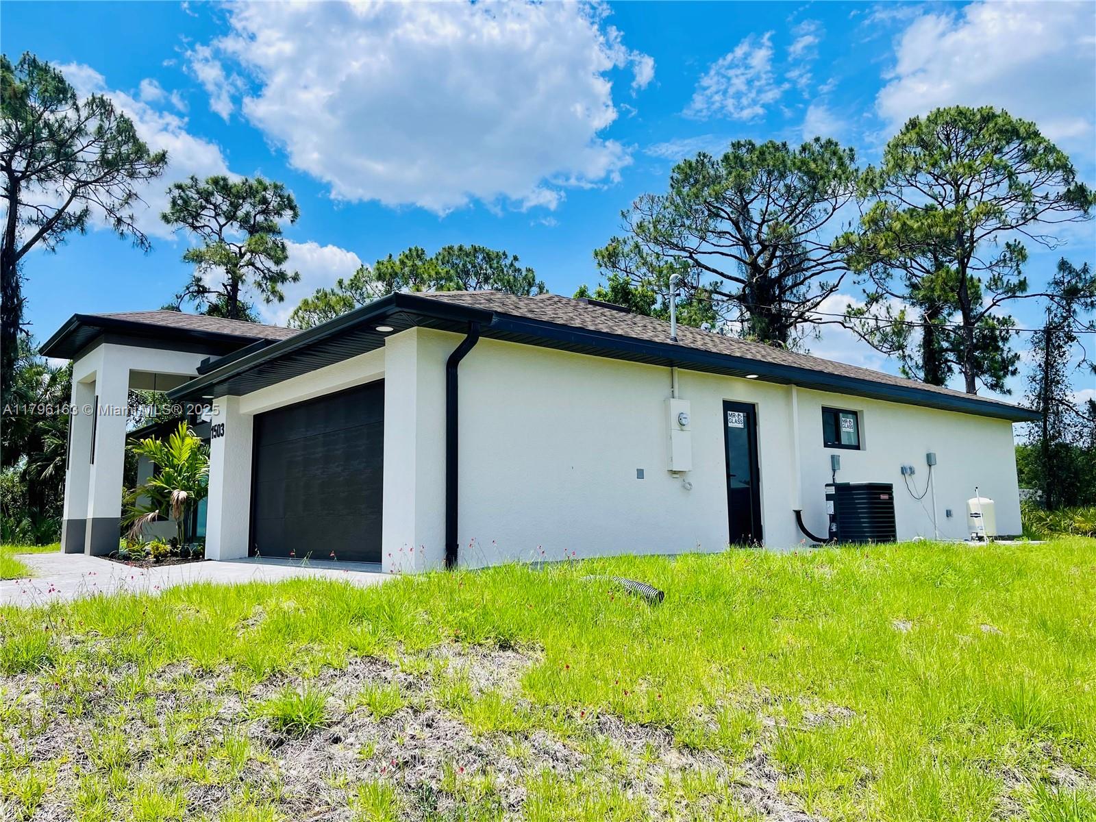 1211 Gerald Ave