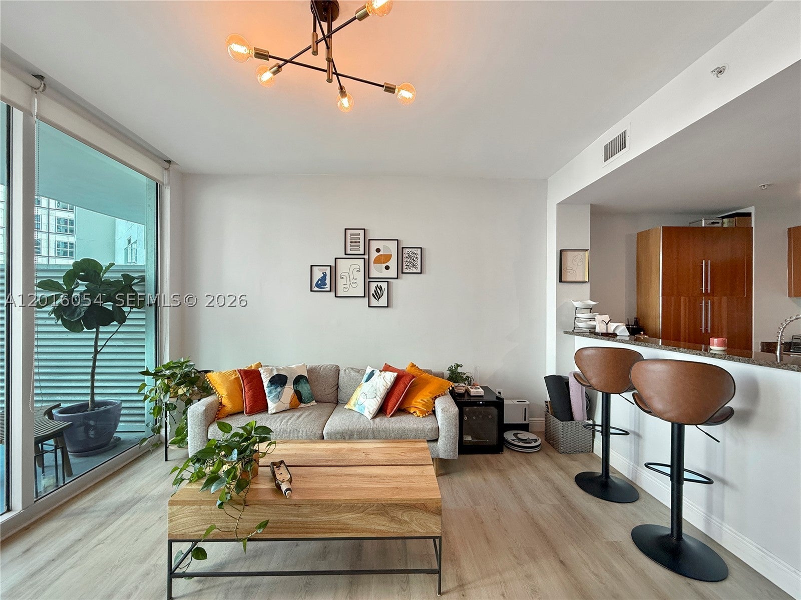 300 S Biscayne Blvd T-1705 - Image 1
