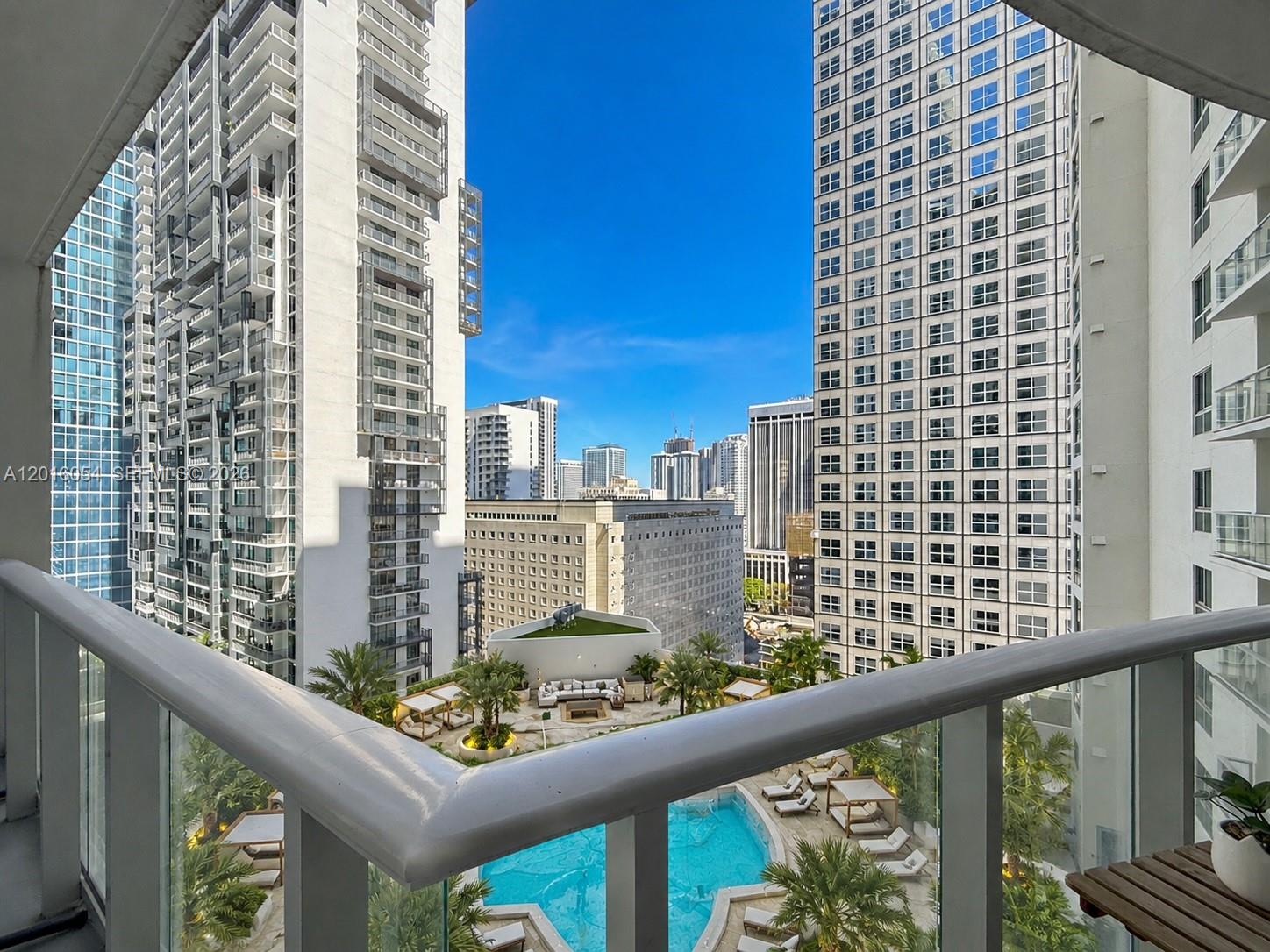 300 S Biscayne Blvd T-1705