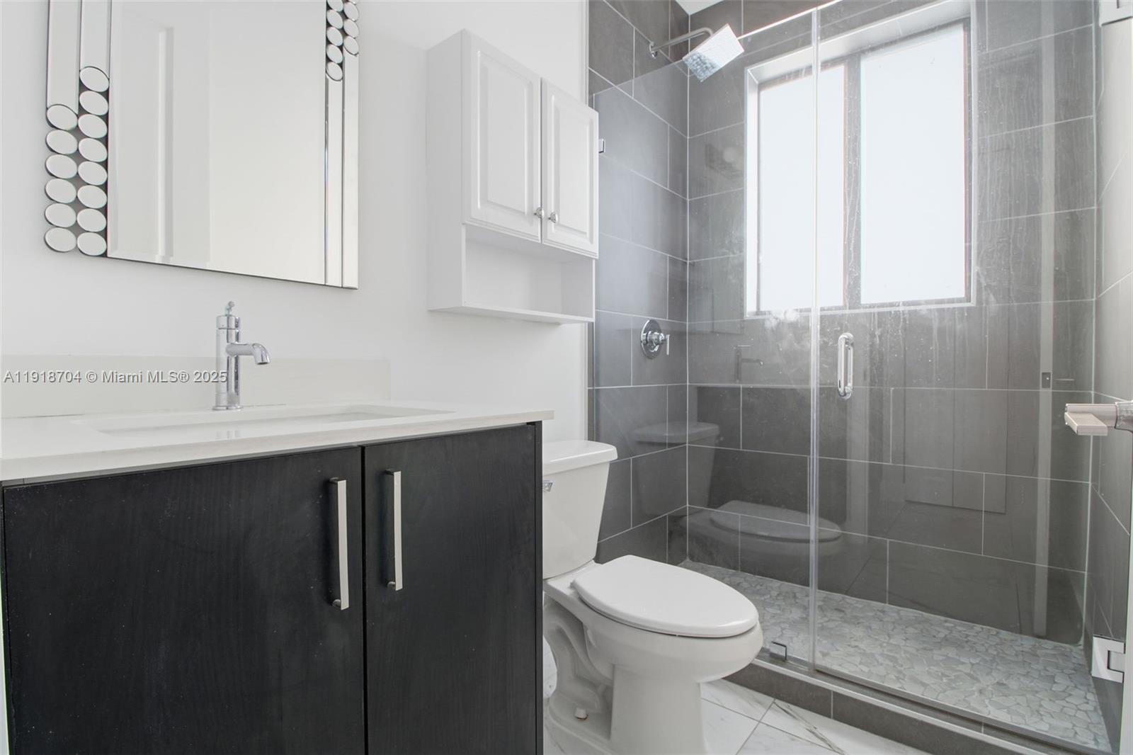 SOUTHERN COVE - Residential