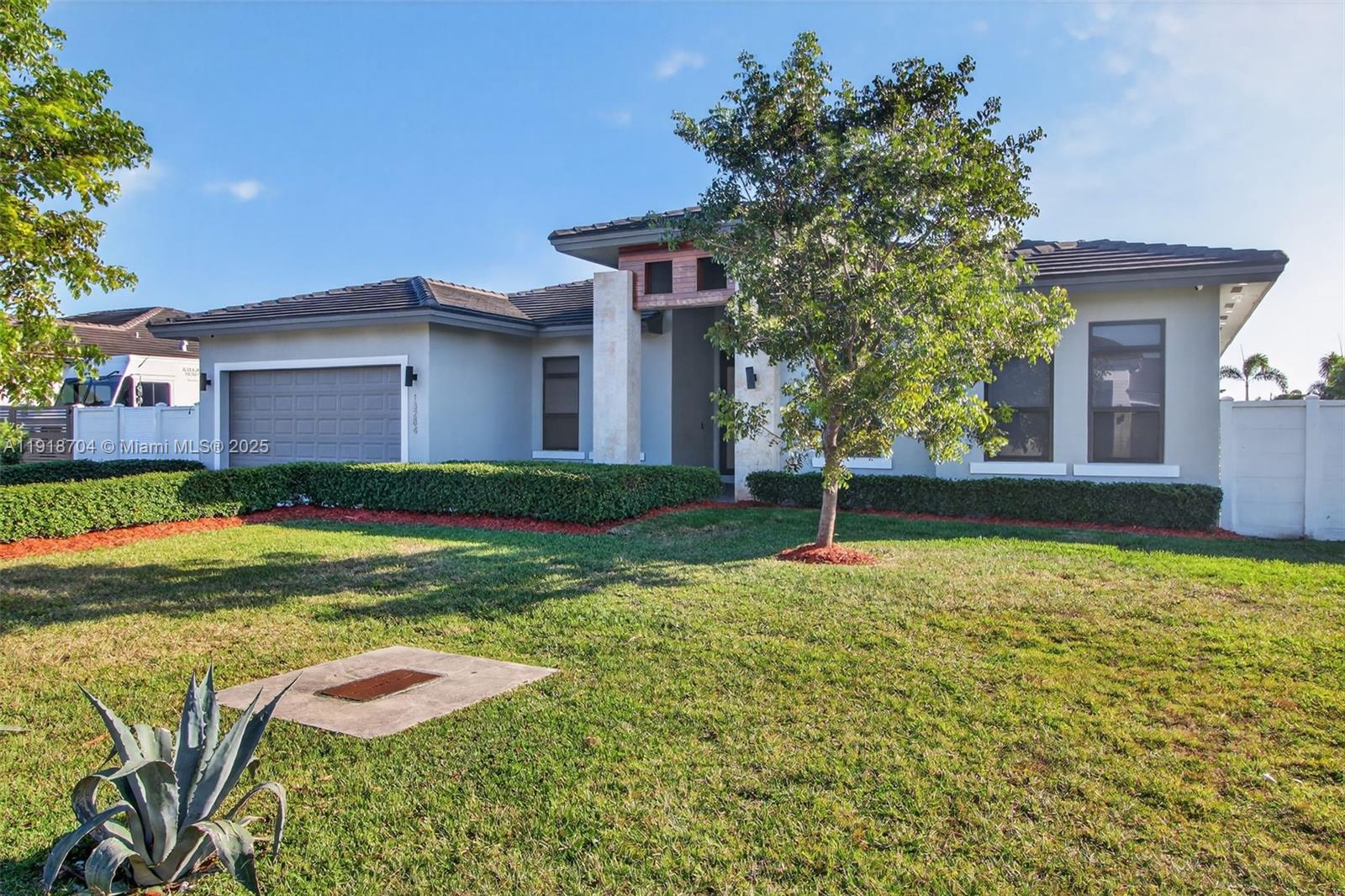 SOUTHERN COVE - Residential