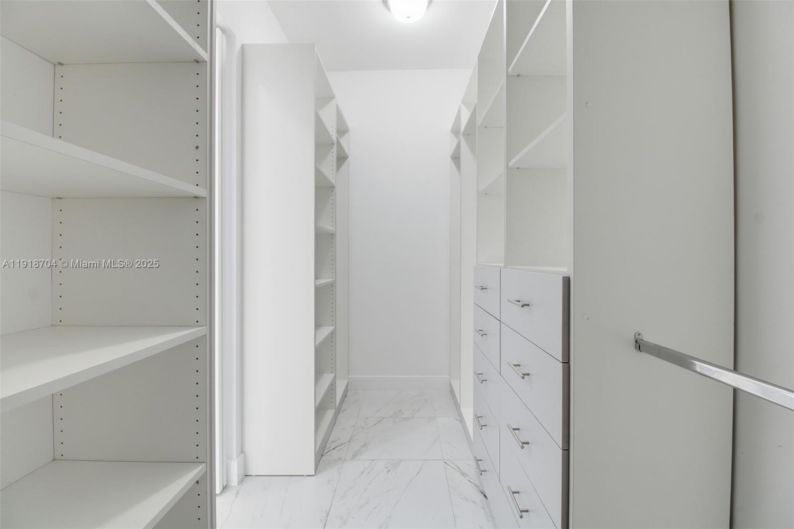 SOUTHERN COVE - Residential