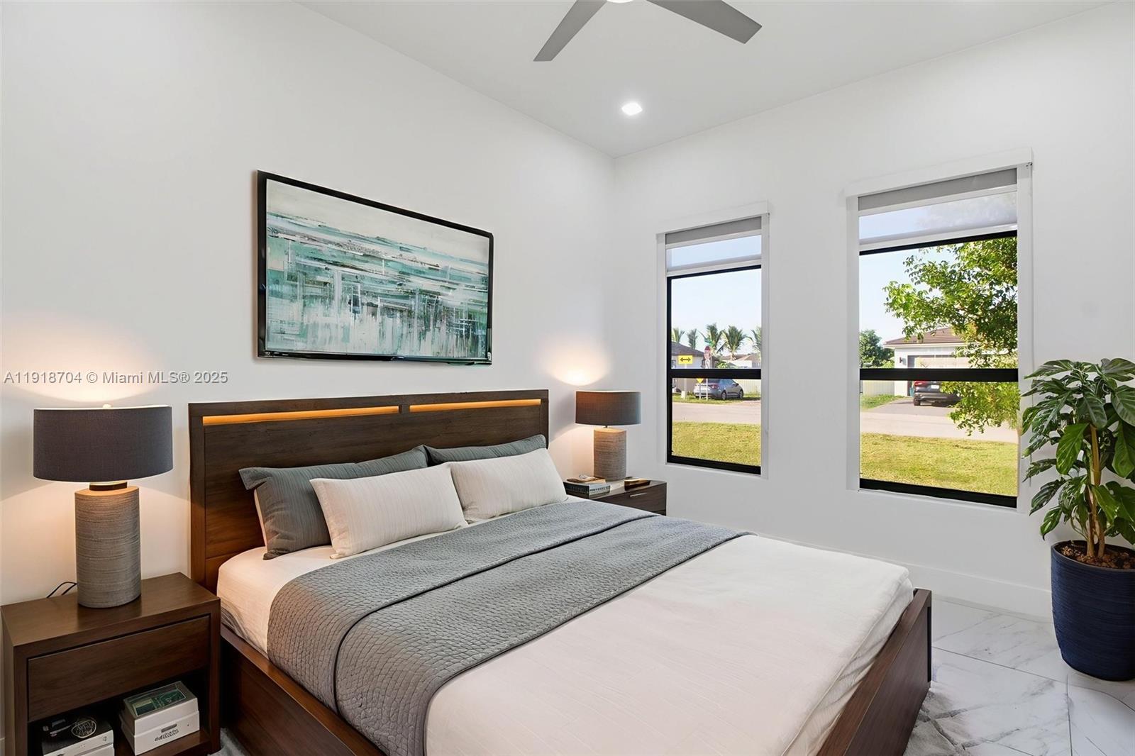 SOUTHERN COVE - Residential