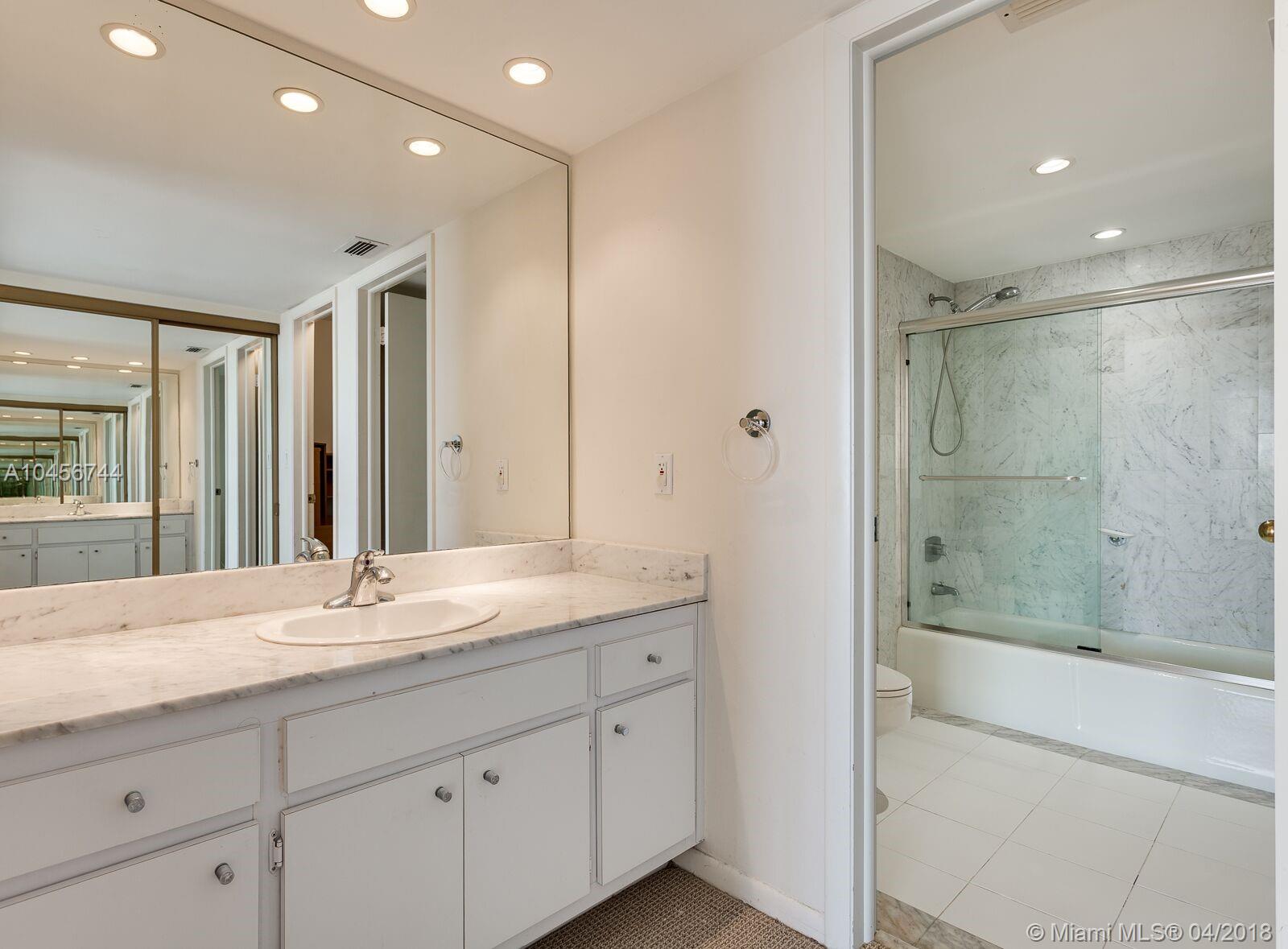 Casa del Mar - Residential Lease