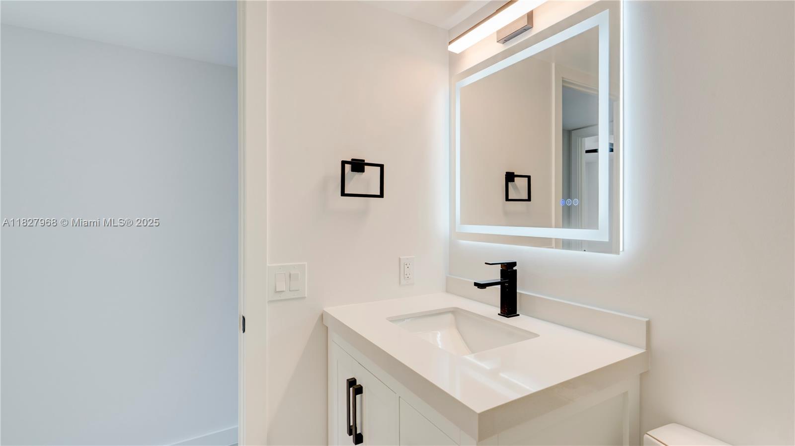 VENETIAN PARK III CONDO - Residential