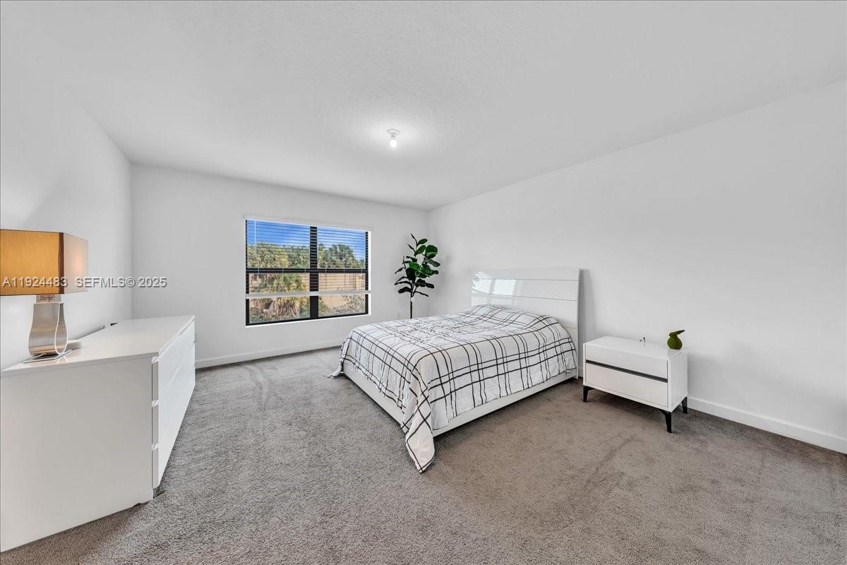 MEDITERRANEA - Residential Lease