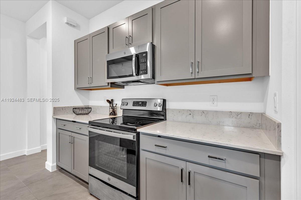 MEDITERRANEA - Residential Lease