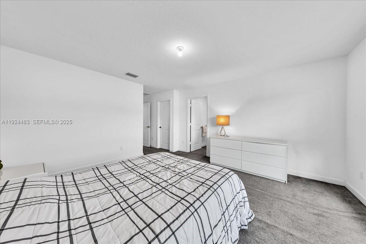 MEDITERRANEA - Residential Lease