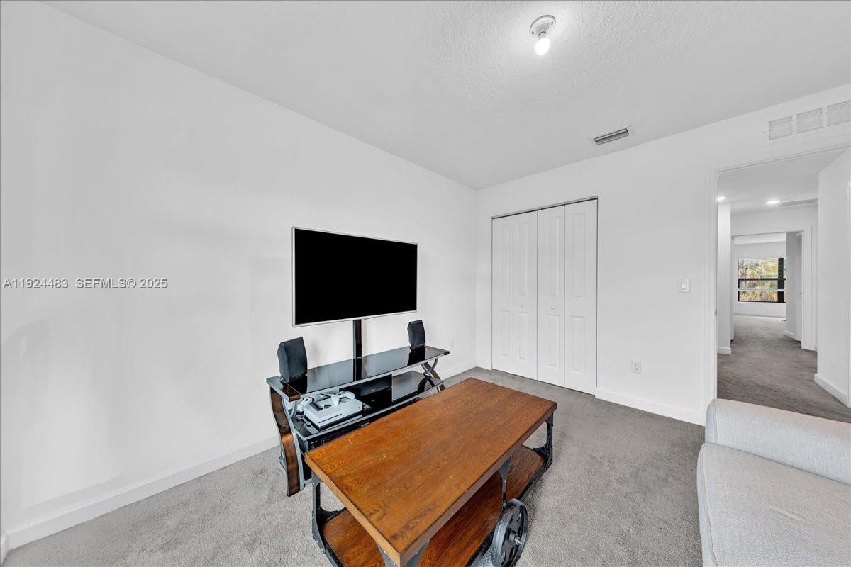 MEDITERRANEA - Residential Lease