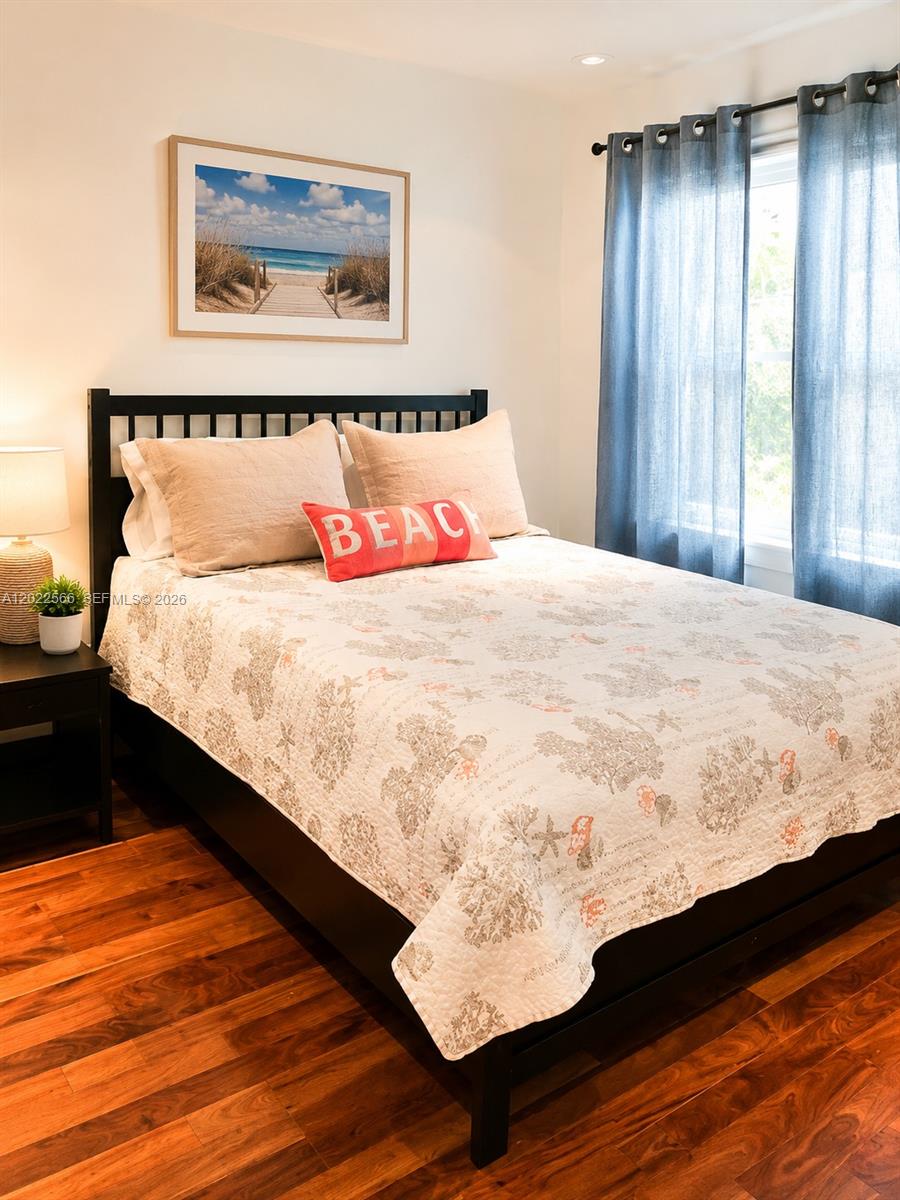 900 MERIDIAN CONDO - Residential