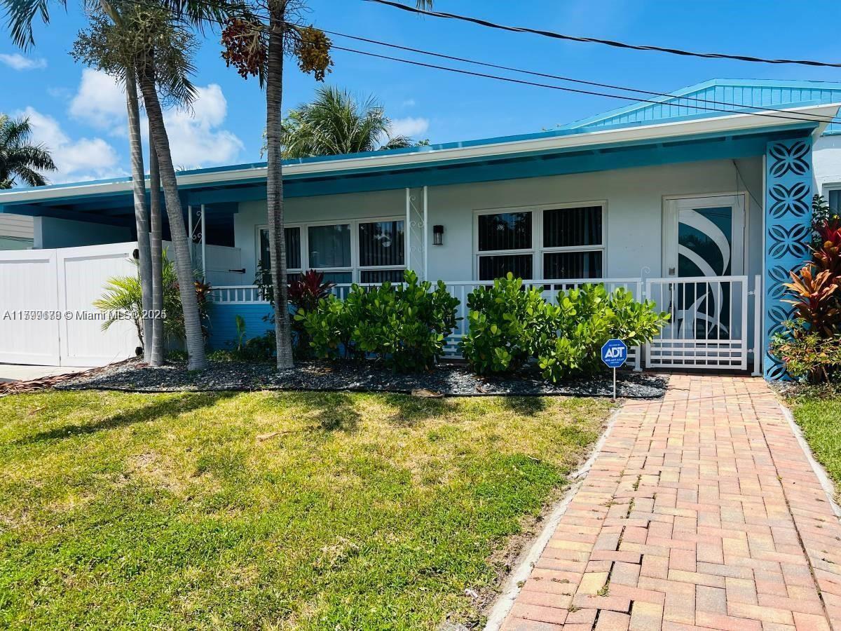 Property for Sale at 1155 Hayes St, Hollywood, Broward County, Florida - Bedrooms: 2 
Bathrooms: 2  - $550,000