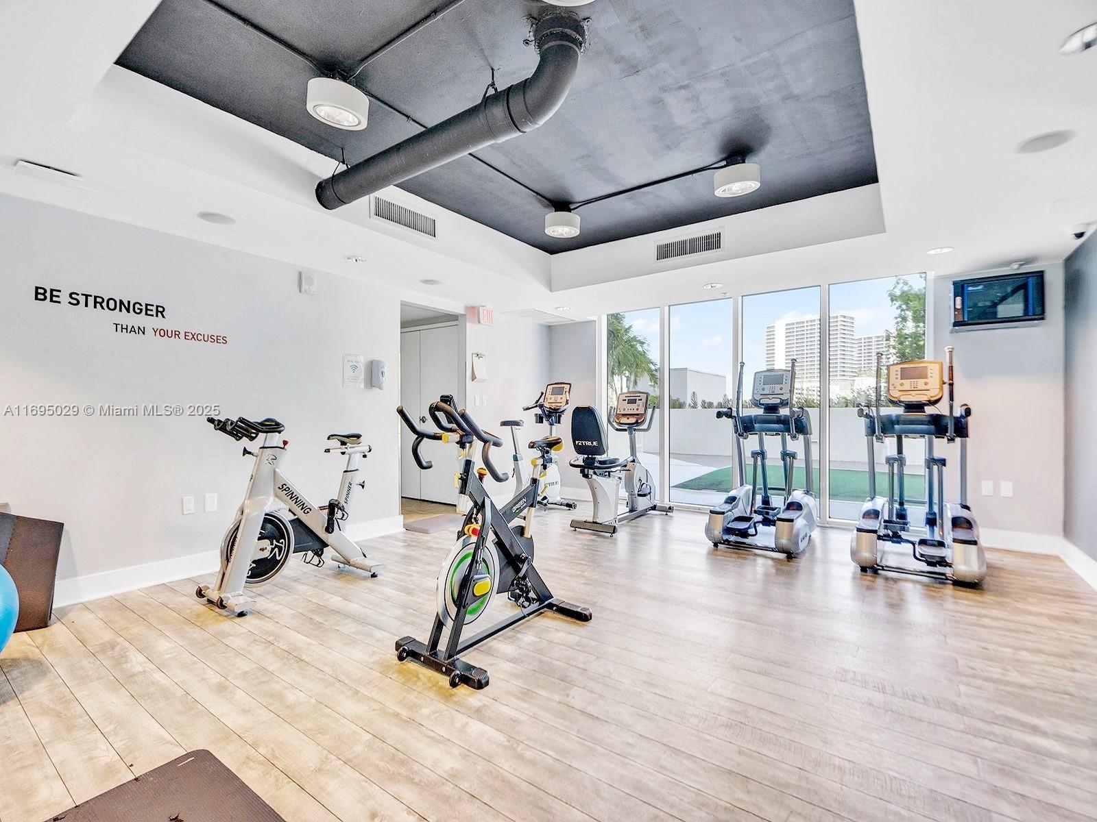 TERRAZAS RIVERPARK VILLAG - Residential