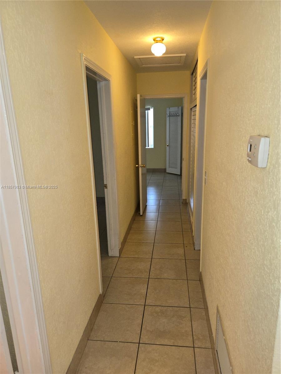 BUBB H PROPERTIES - Residential Lease