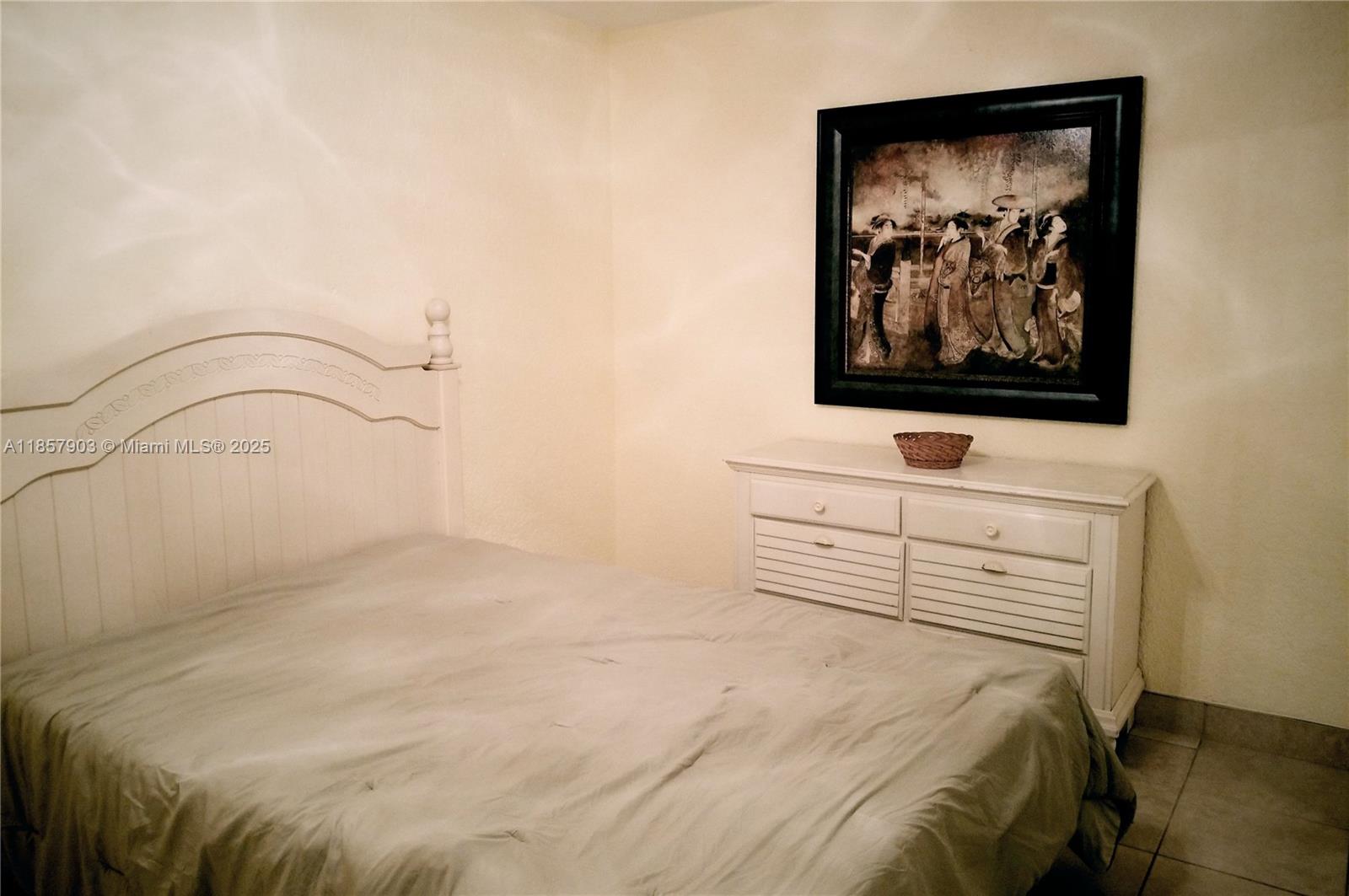 BUBB H PROPERTIES - Residential Lease