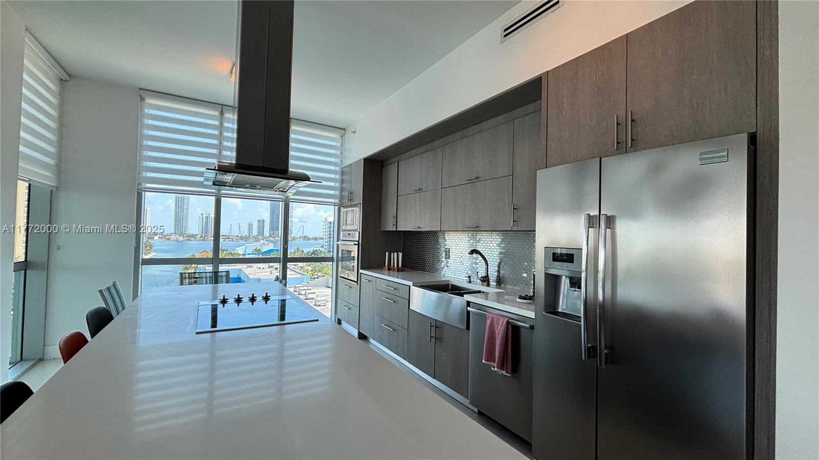 THE ATRIUM AT AVENTURA CO - Residential