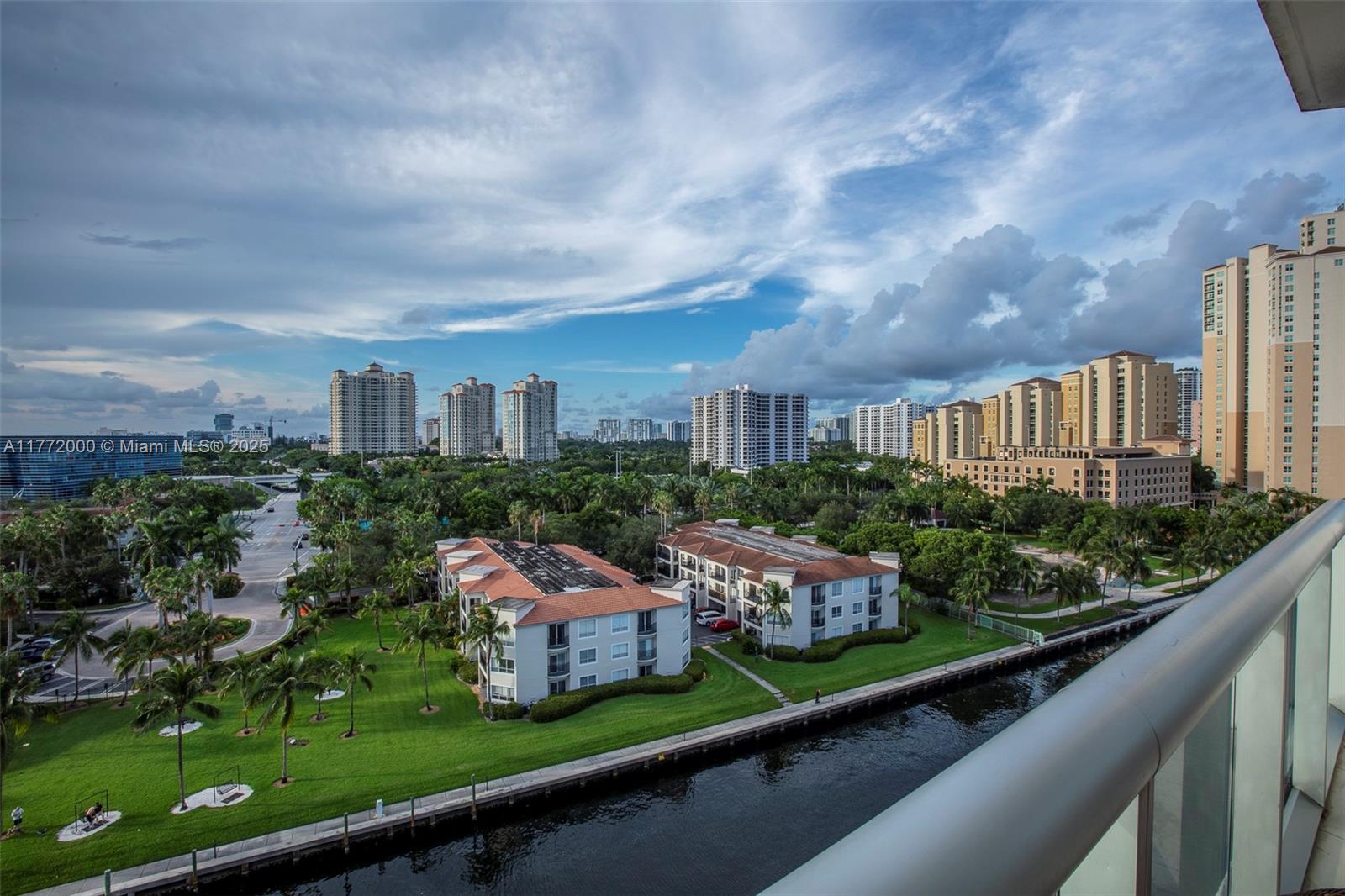 THE ATRIUM AT AVENTURA CO - Residential