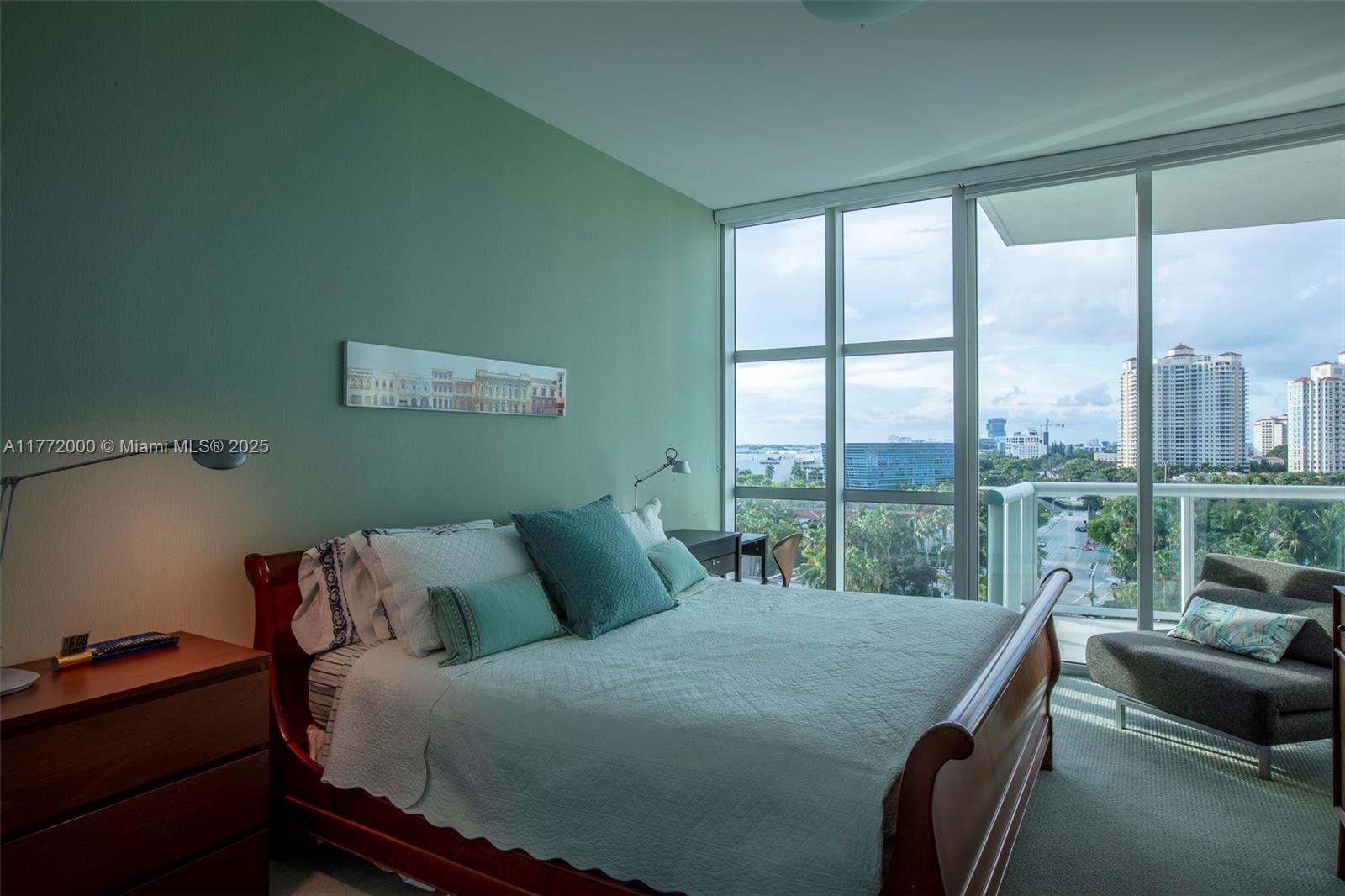 THE ATRIUM AT AVENTURA CO - Residential